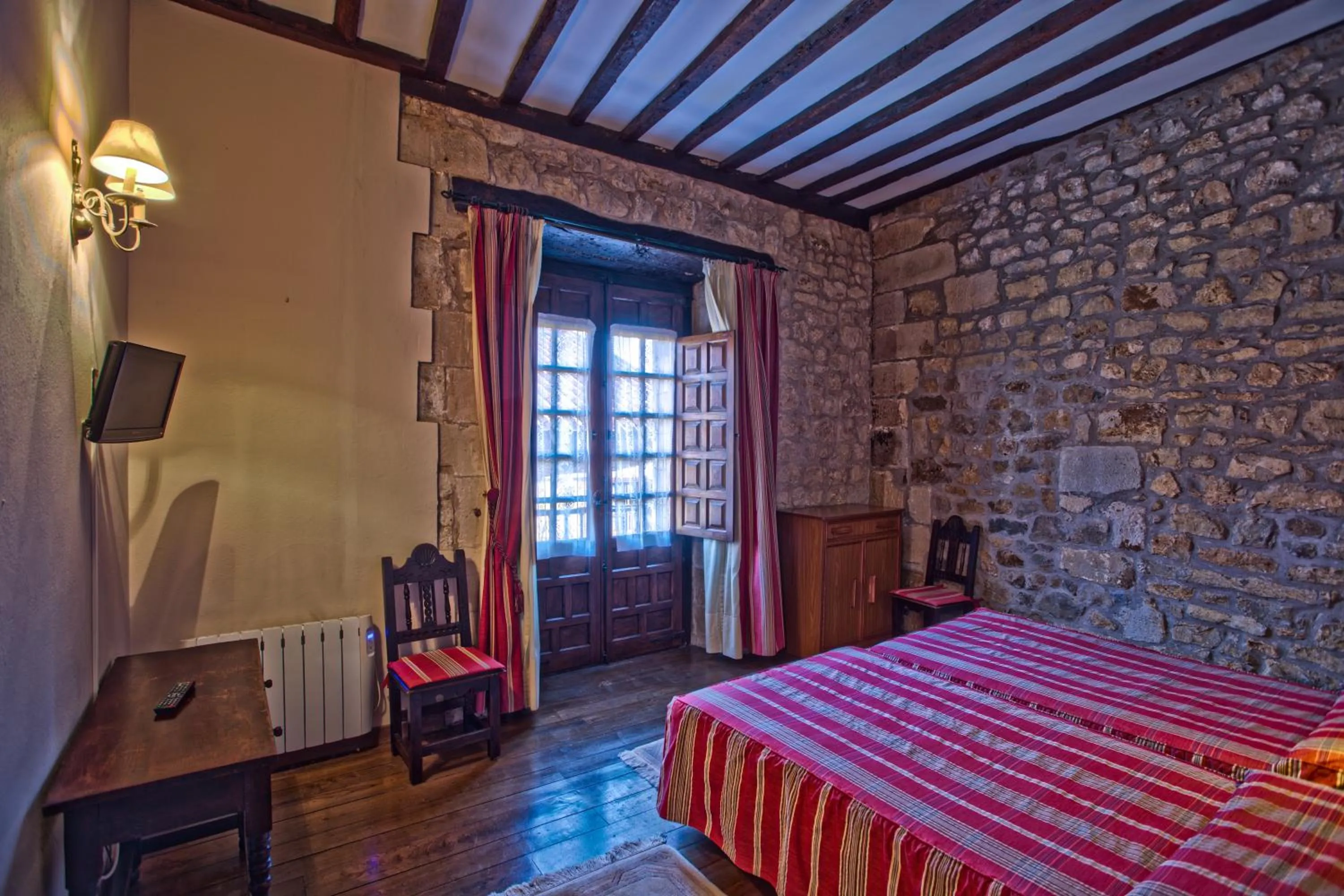 Bedroom, Bed in Hotel Altamira