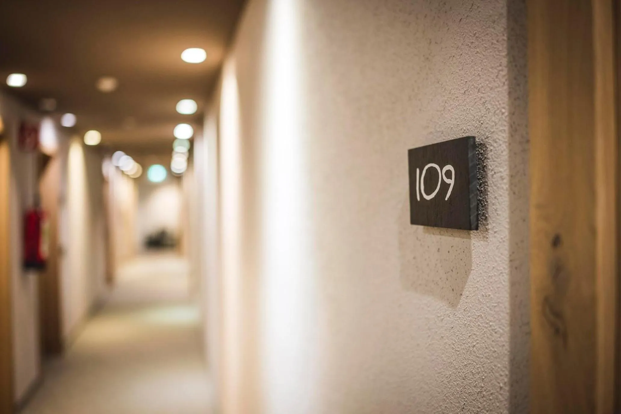 Photo of the whole room in Familotel Alphotel