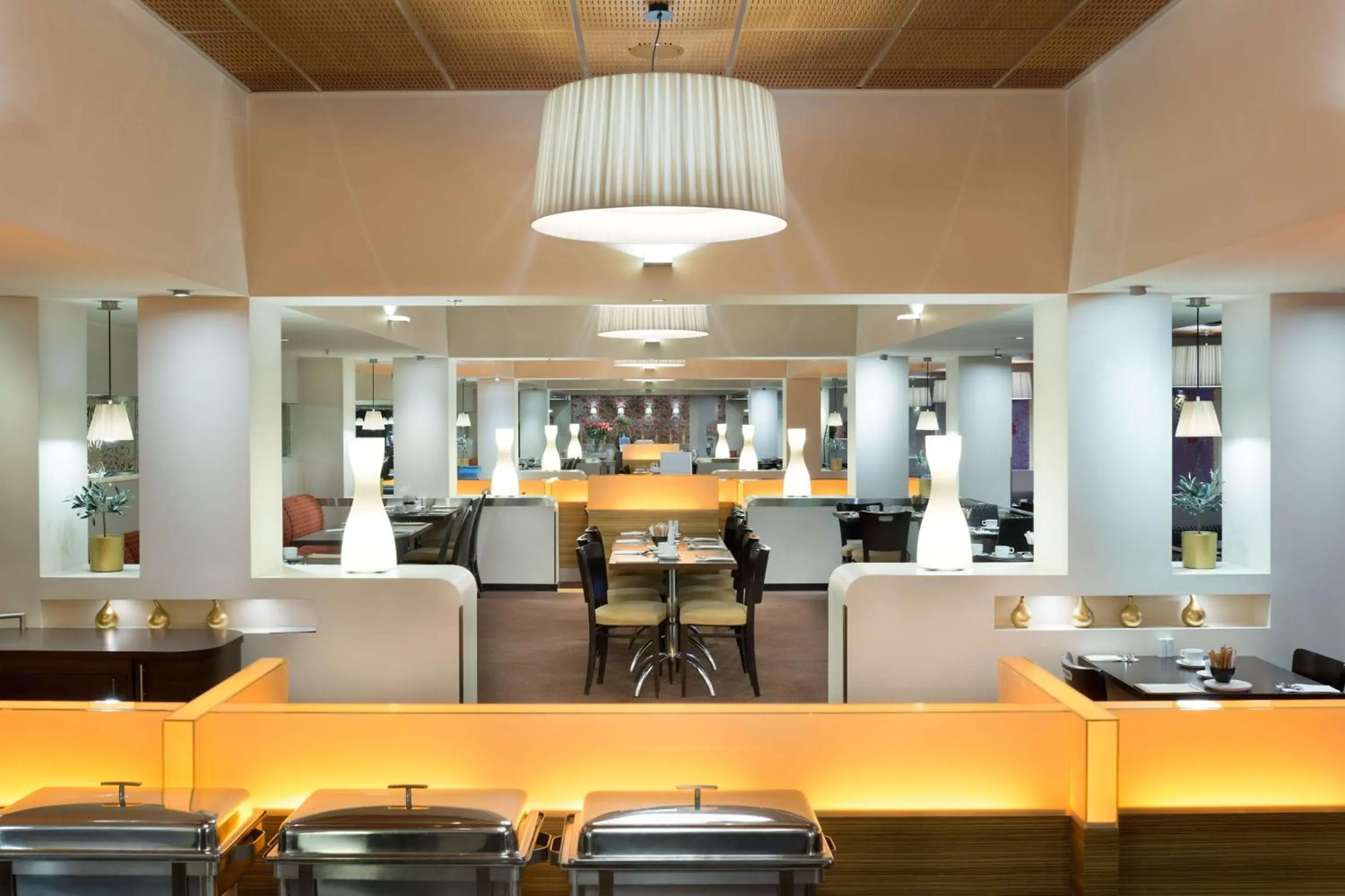 Restaurant/places to eat in Radisson Blu Hotel Olümpia Restaurant/places to eat in Radisson Blu Hotel Olümpia