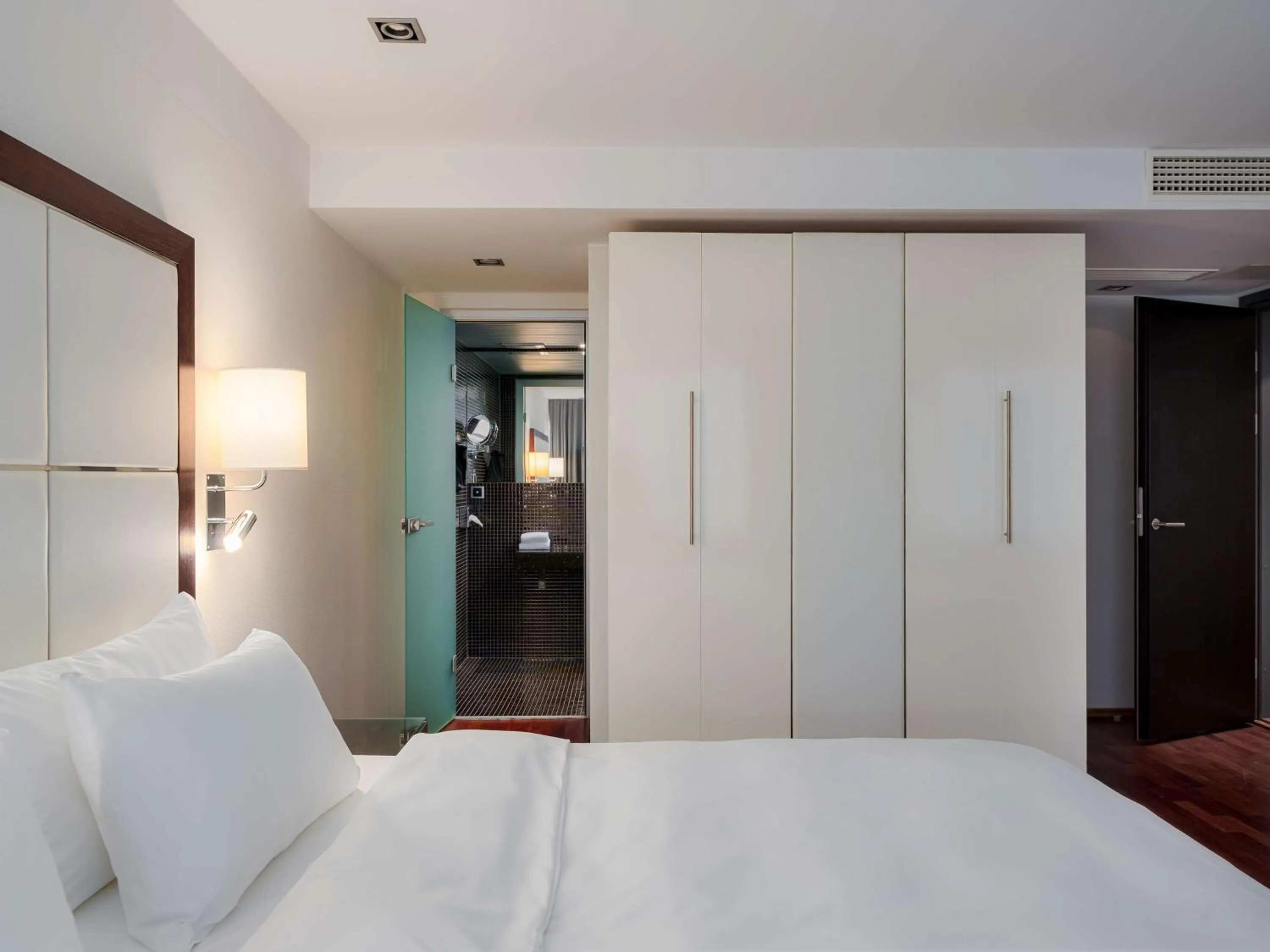 Photo of the whole room, Bed in Radisson Blu Hotel Olümpia