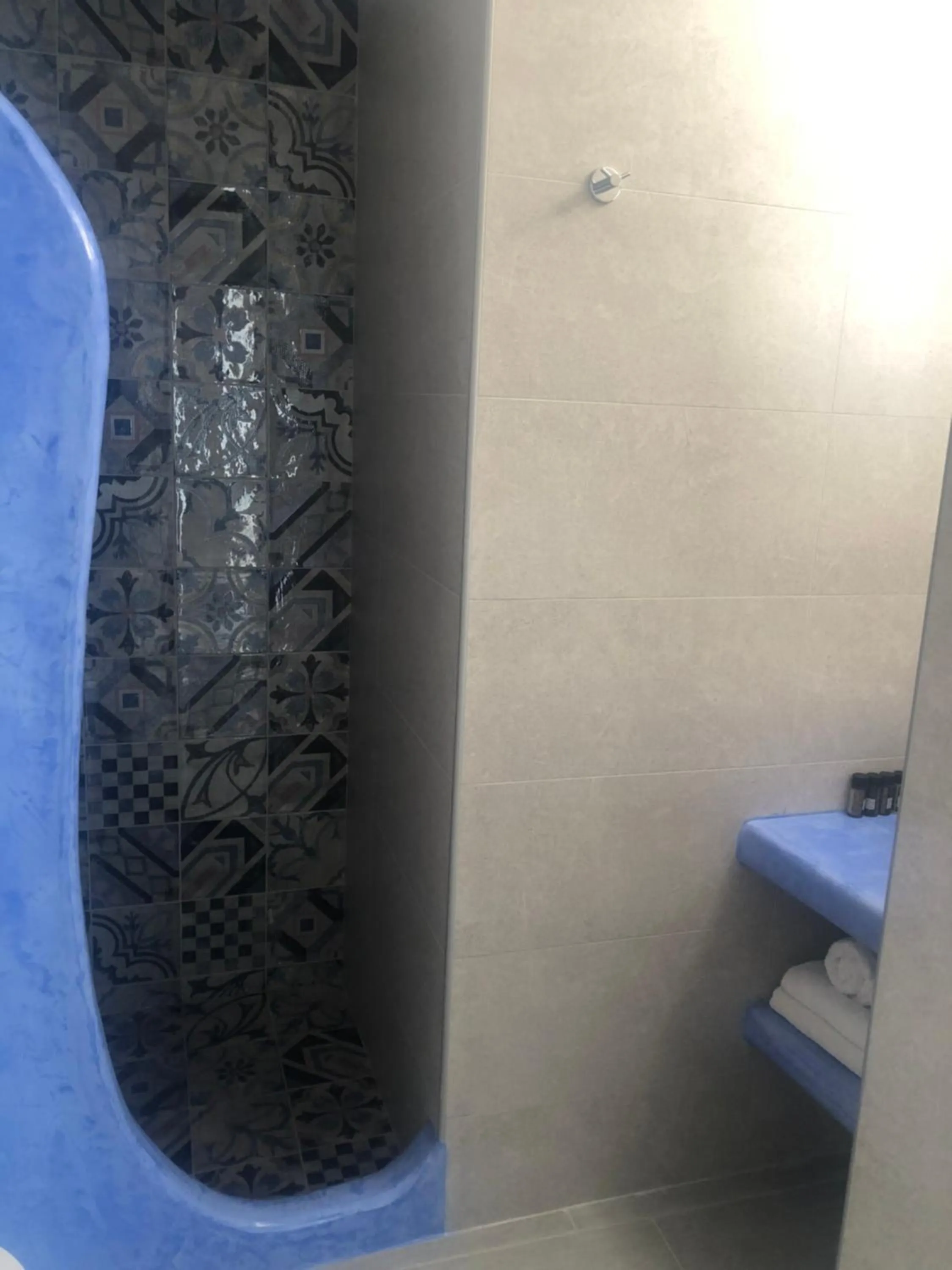 Bathroom in Afrodete Hotel