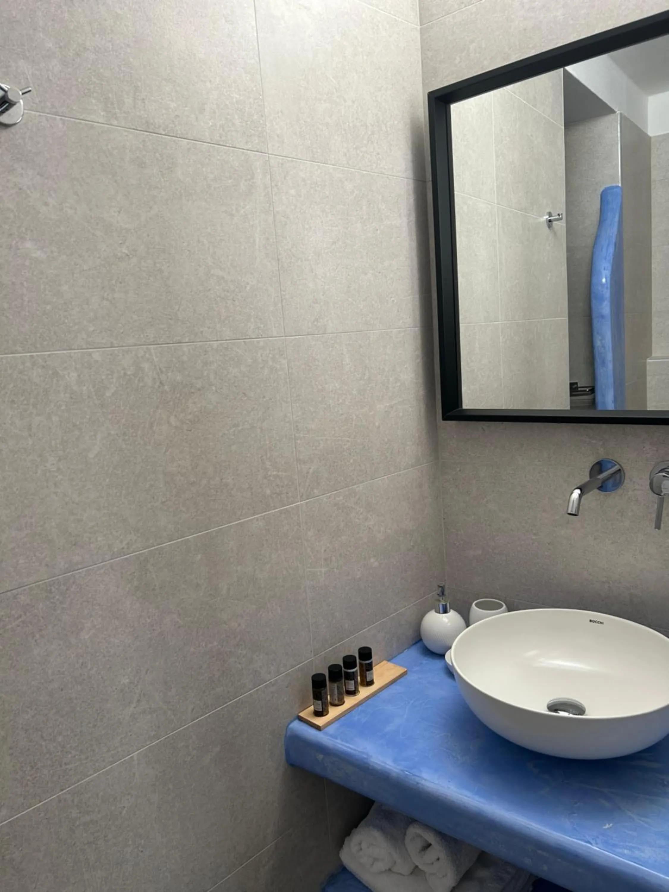 Bathroom in Afrodete Hotel