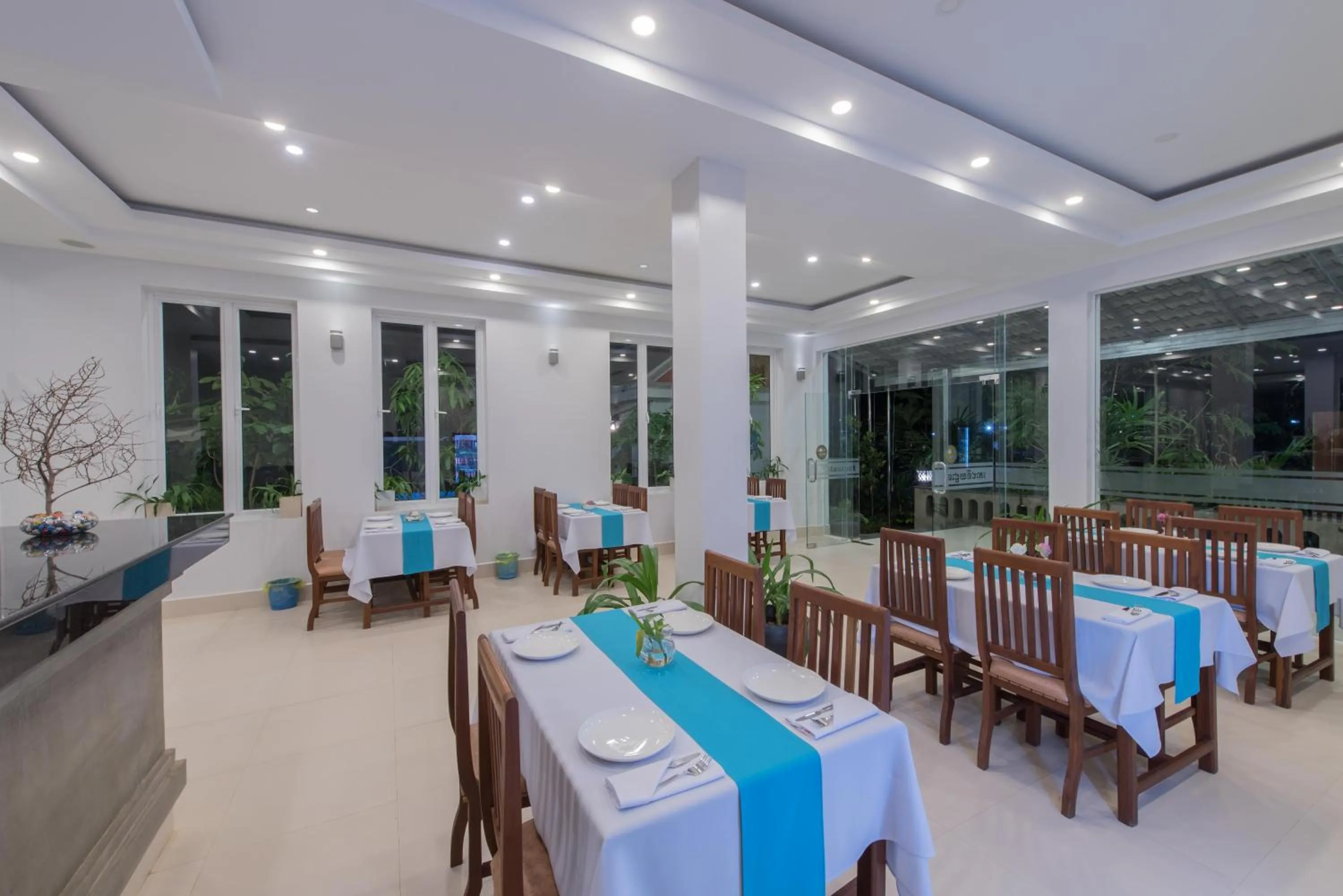 Restaurant/places to eat in Golden Citadel Hotel Siem Reap