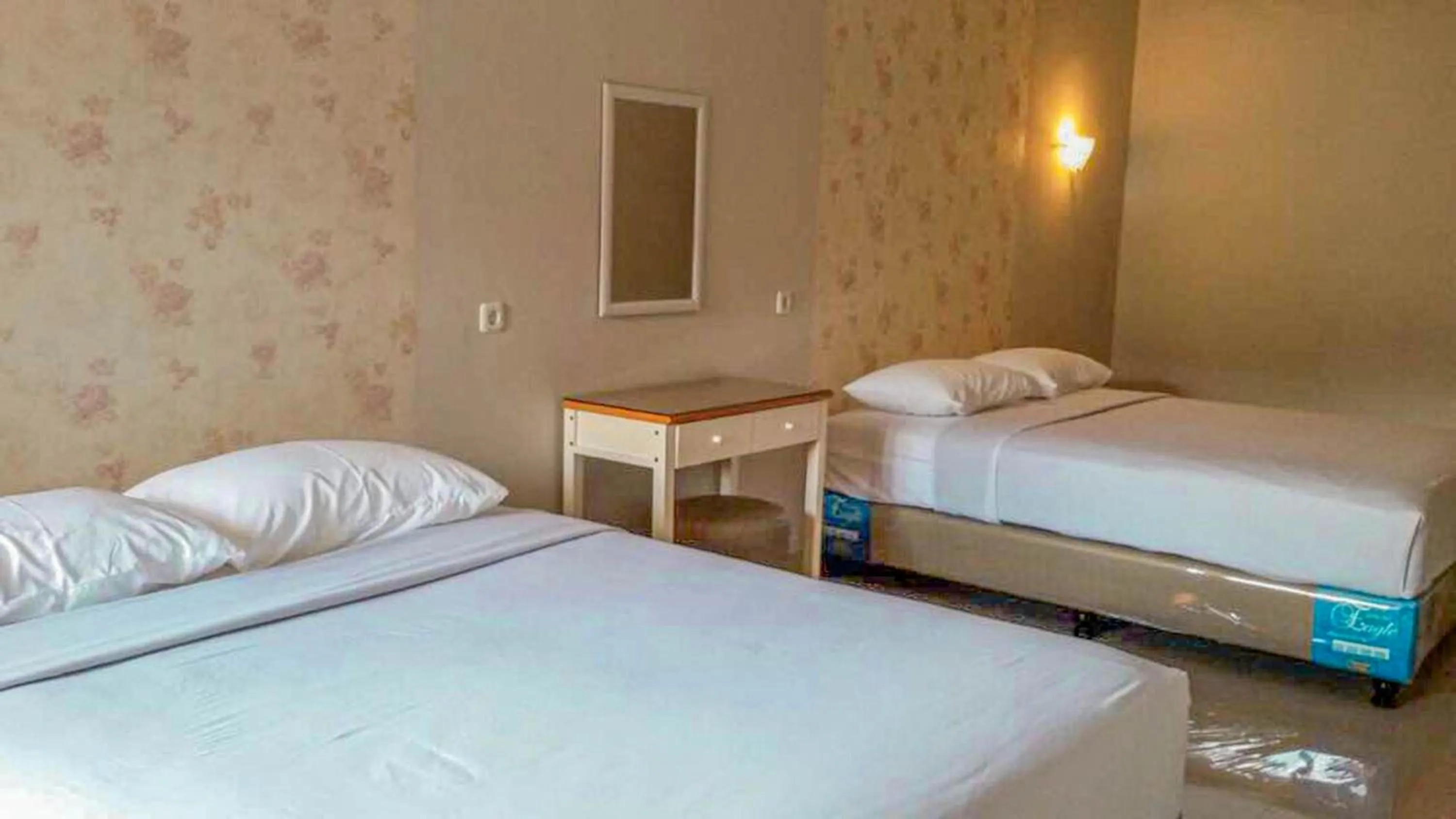 Bed in Rosetta Homestay