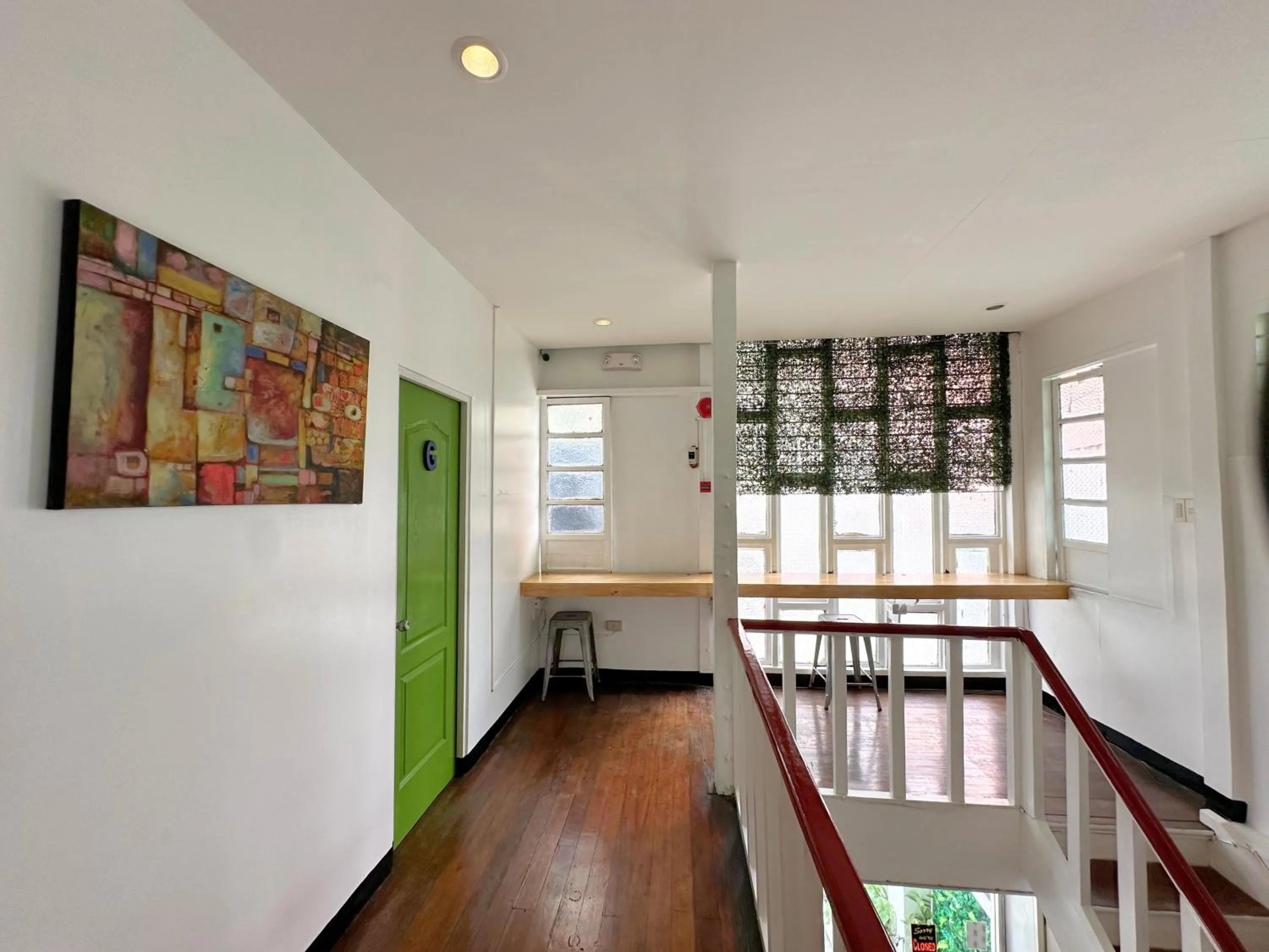 Property building in Dormitelsph BGC