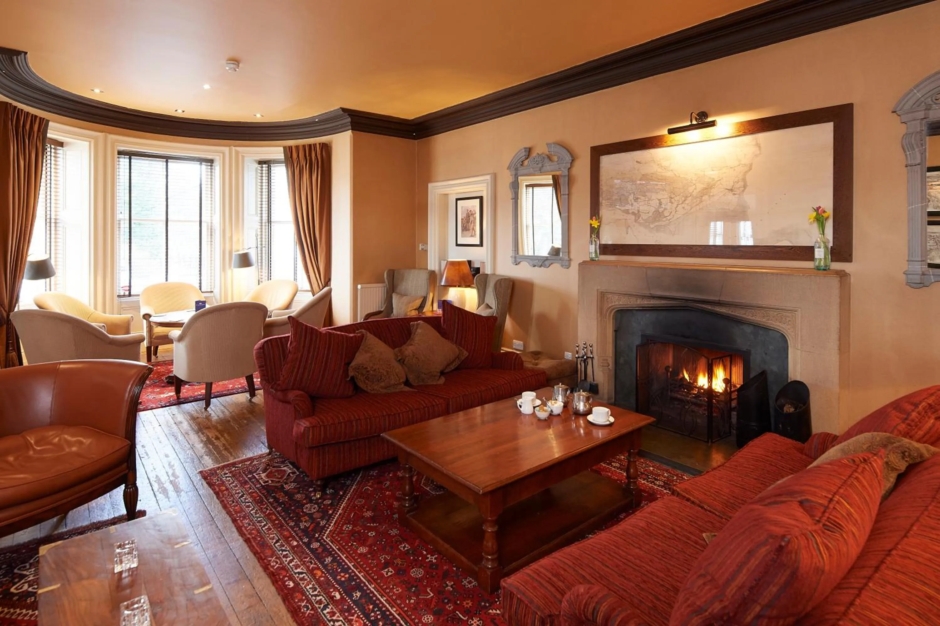 Lounge or bar in Royal Golf Hotel, by Highland Coast Hotels