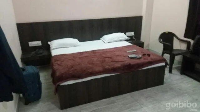 Bed in Laxmi Mahal