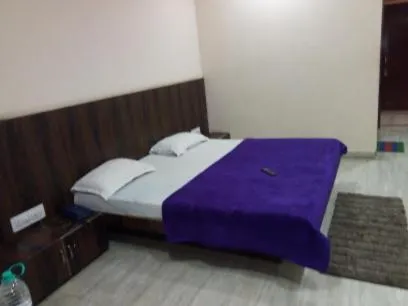 bunk bed, Bed in Laxmi Mahal