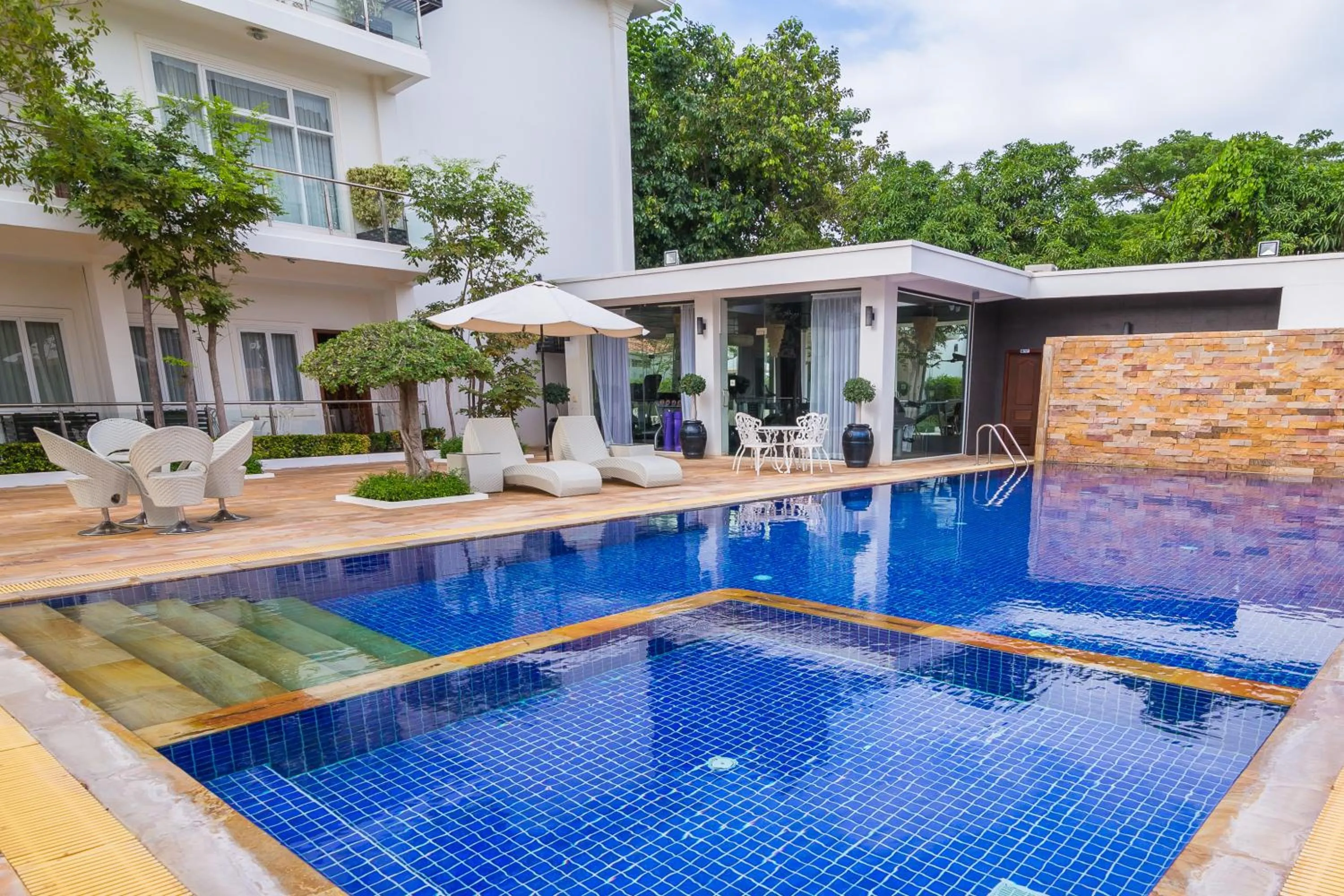 Swimming pool in KT Apartment