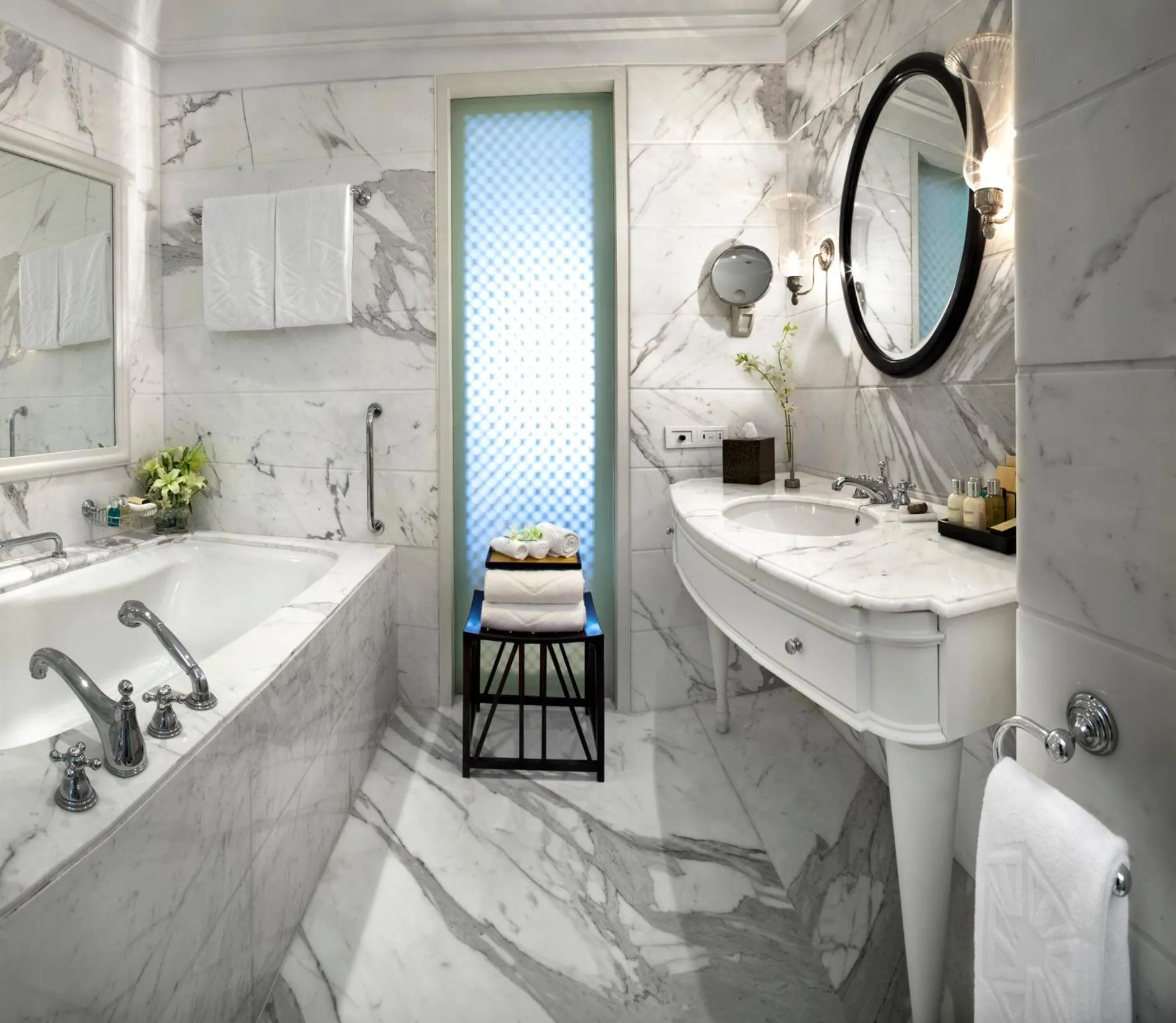 Bathroom in The Taj Mahal Palace, Mumbai