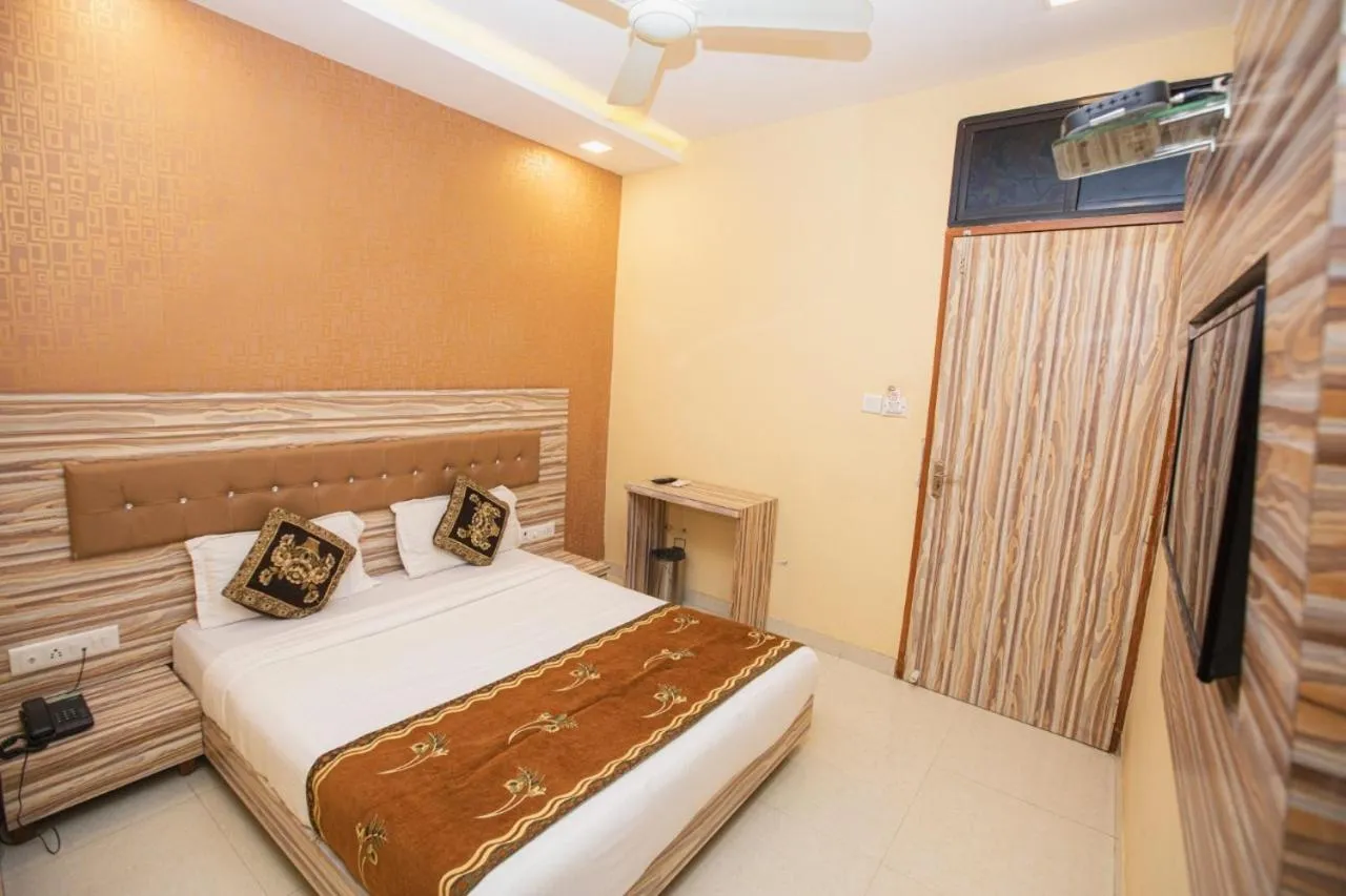 Bed in Hotel Elite 59