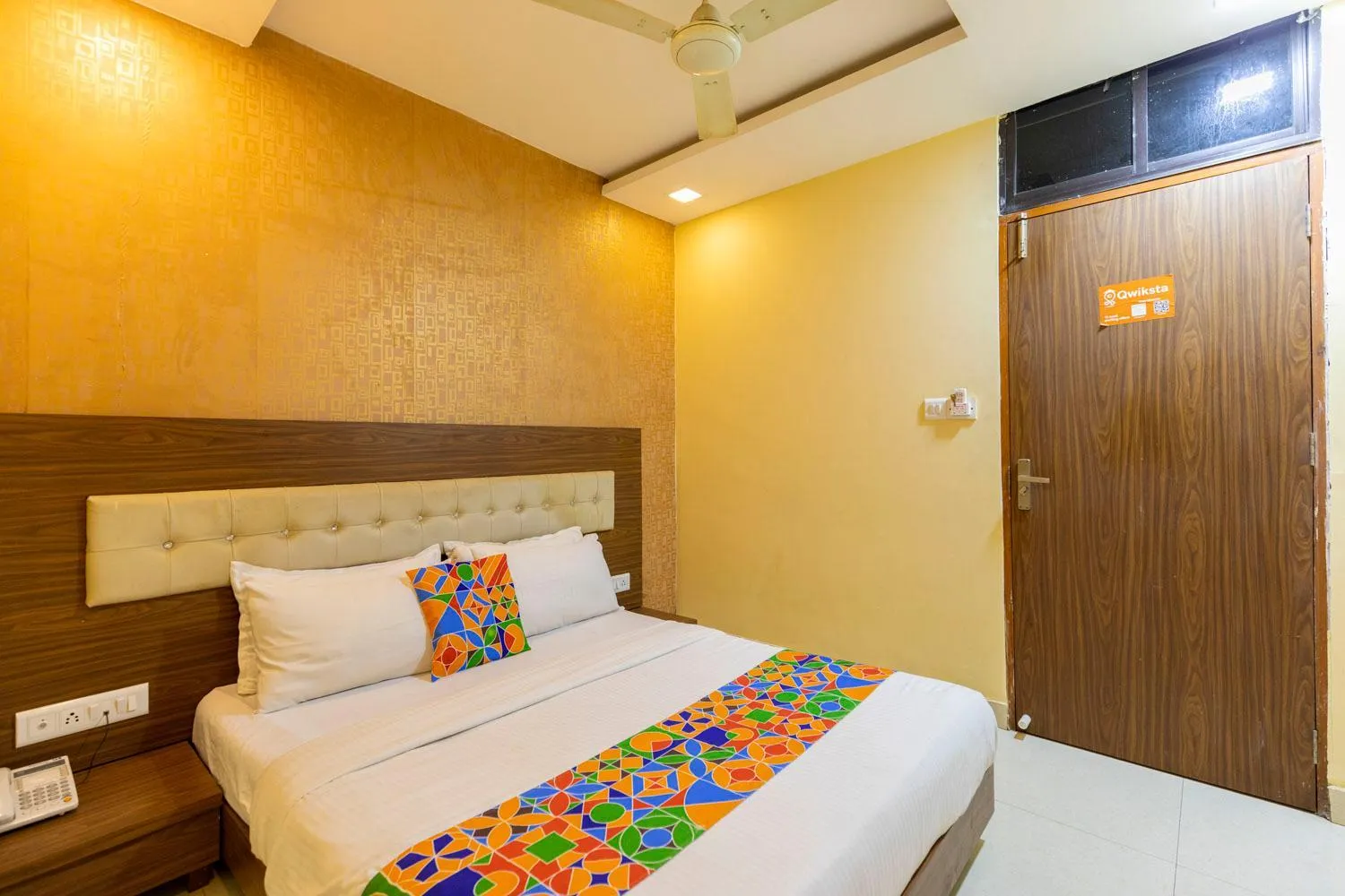 Photo of the whole room in Hotel Elite 59