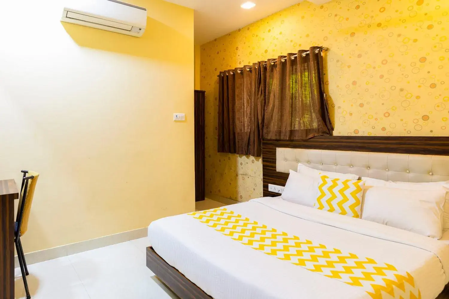 Bed in Hotel Elite 59 Bed in Hotel Elite 59