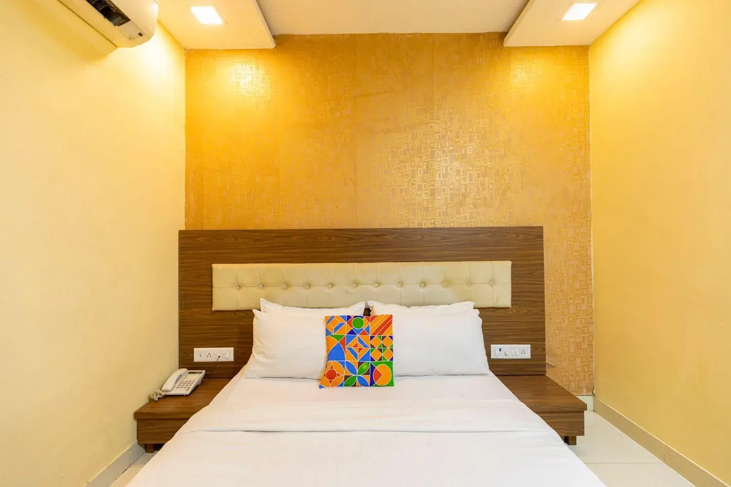 Bed in Hotel Elite 59 Bed in Hotel Elite 59