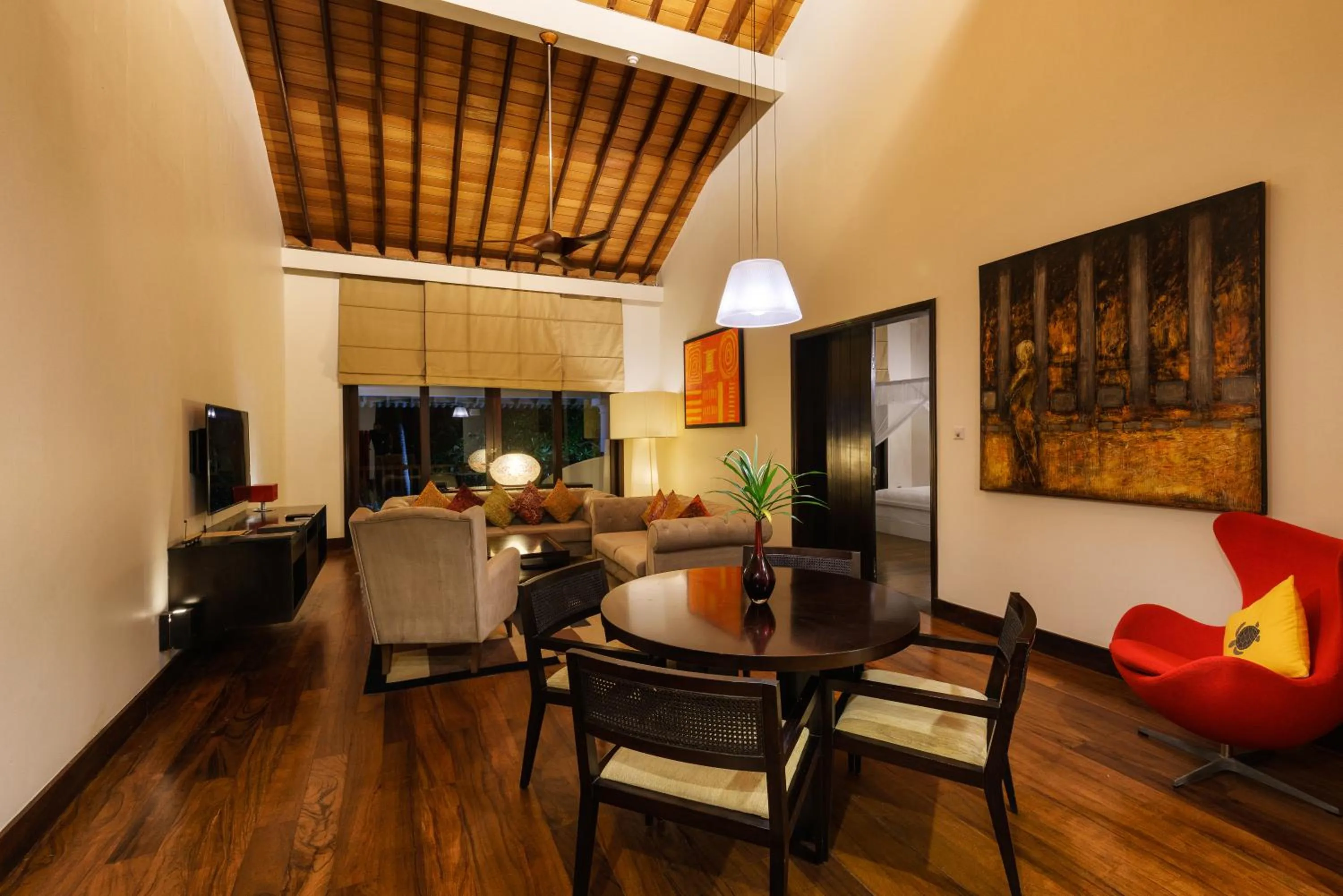 Communal lounge/ TV room in The Fortress Resort & Spa Galle