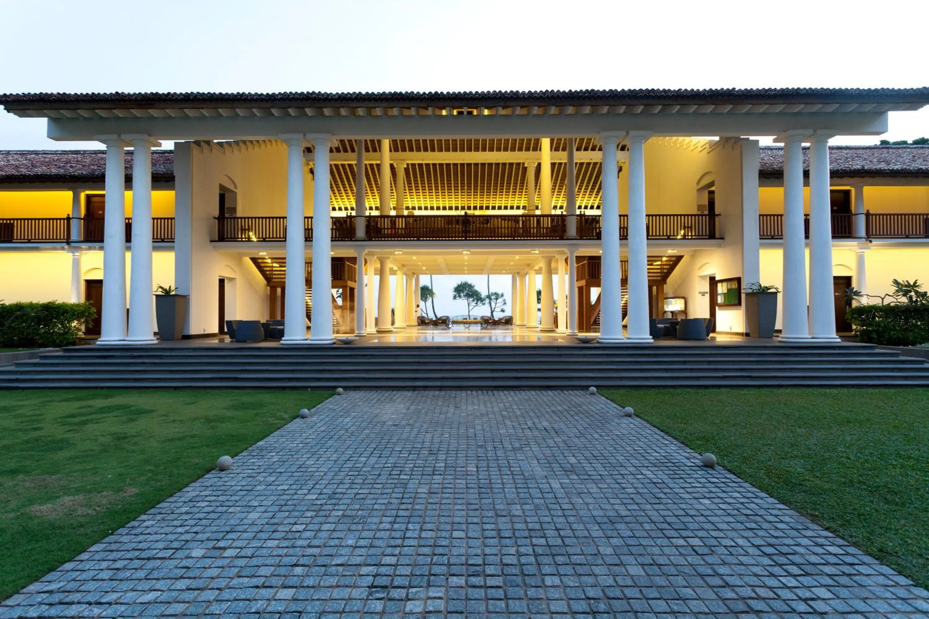 Facade/entrance in The Fortress Resort & Spa Galle