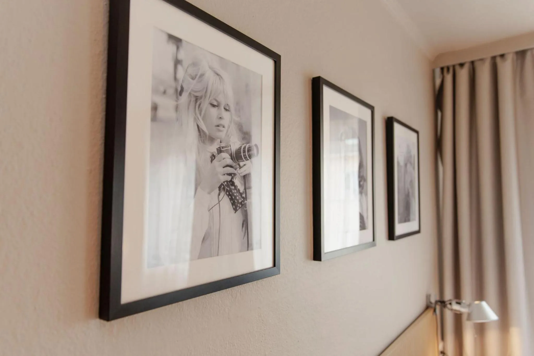 Bedroom in Hotel Lux