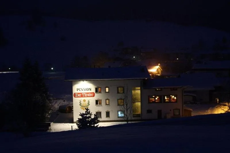 Facade/entrance in Bed & Breakfast Der Tiroler