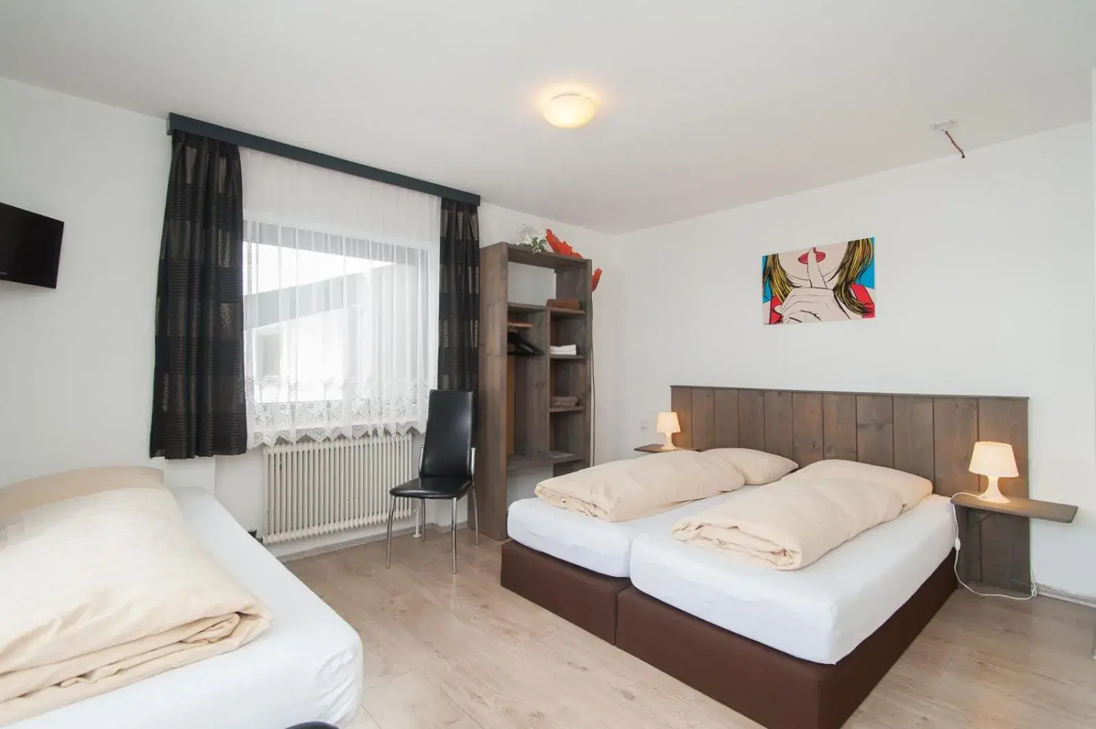 Triple Room with Balcony in Bed & Breakfast Der Tiroler Triple Room with Balcony in Bed & Breakfast Der Tiroler
