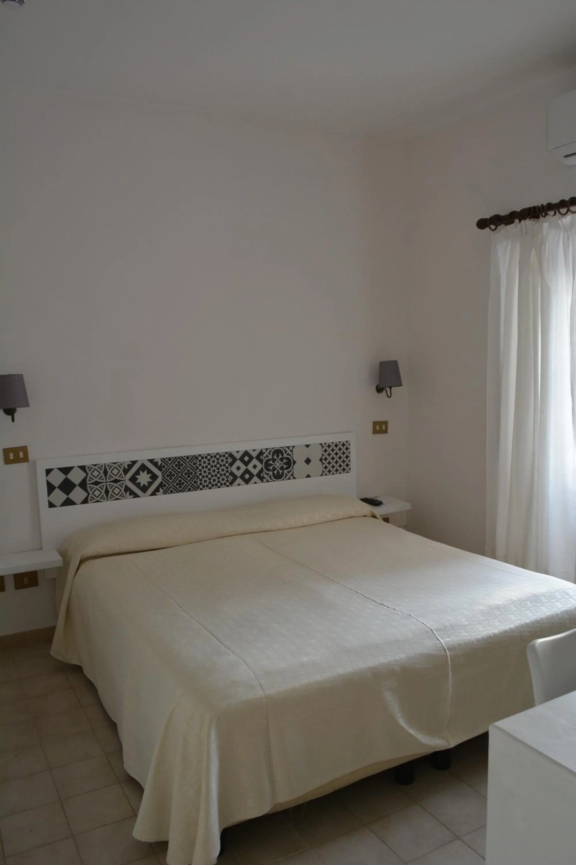 Bedroom, Bed in Hotel Dania