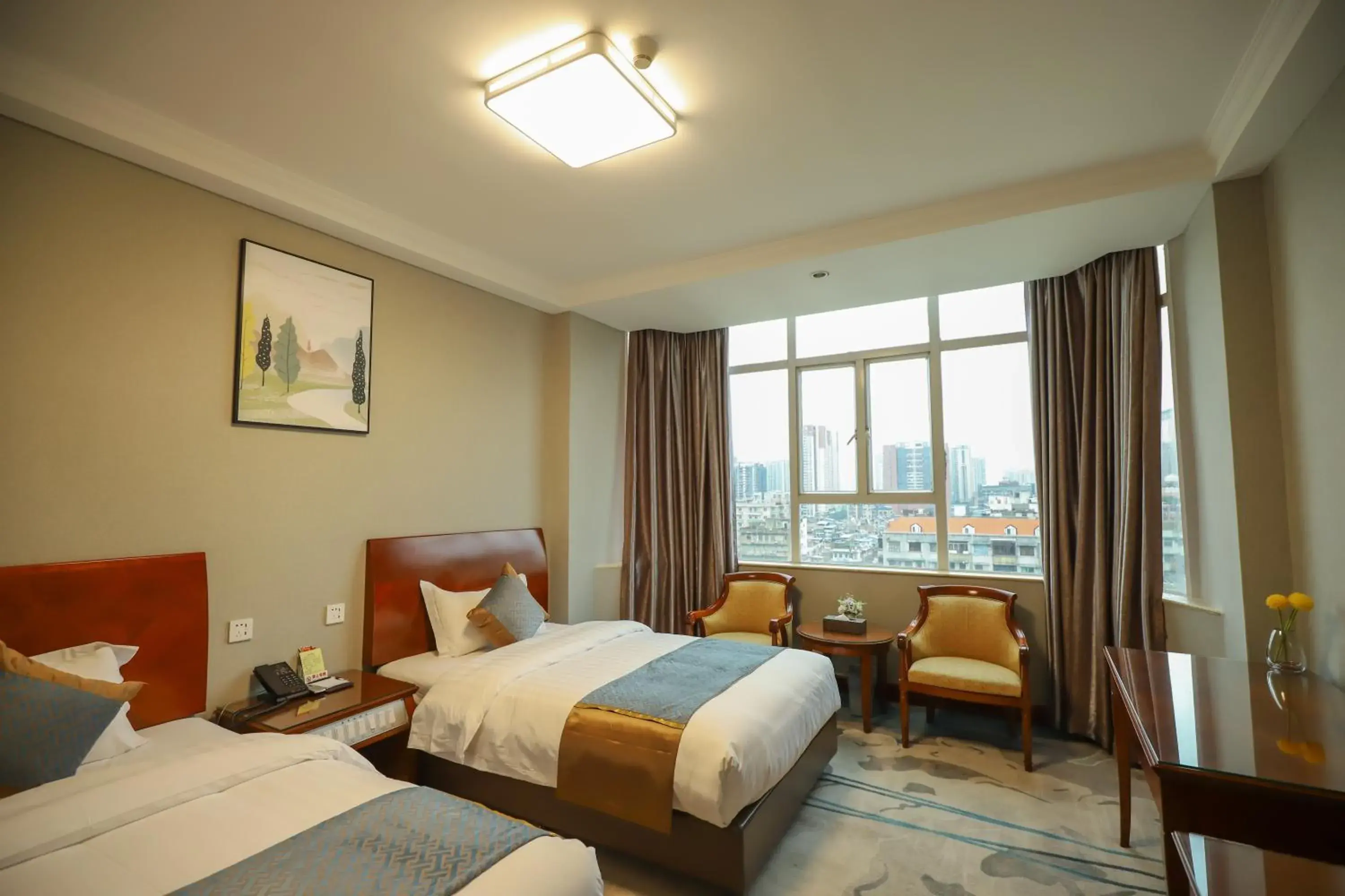 Bed in Five Rams City Hotel Bed in Five Rams City Hotel