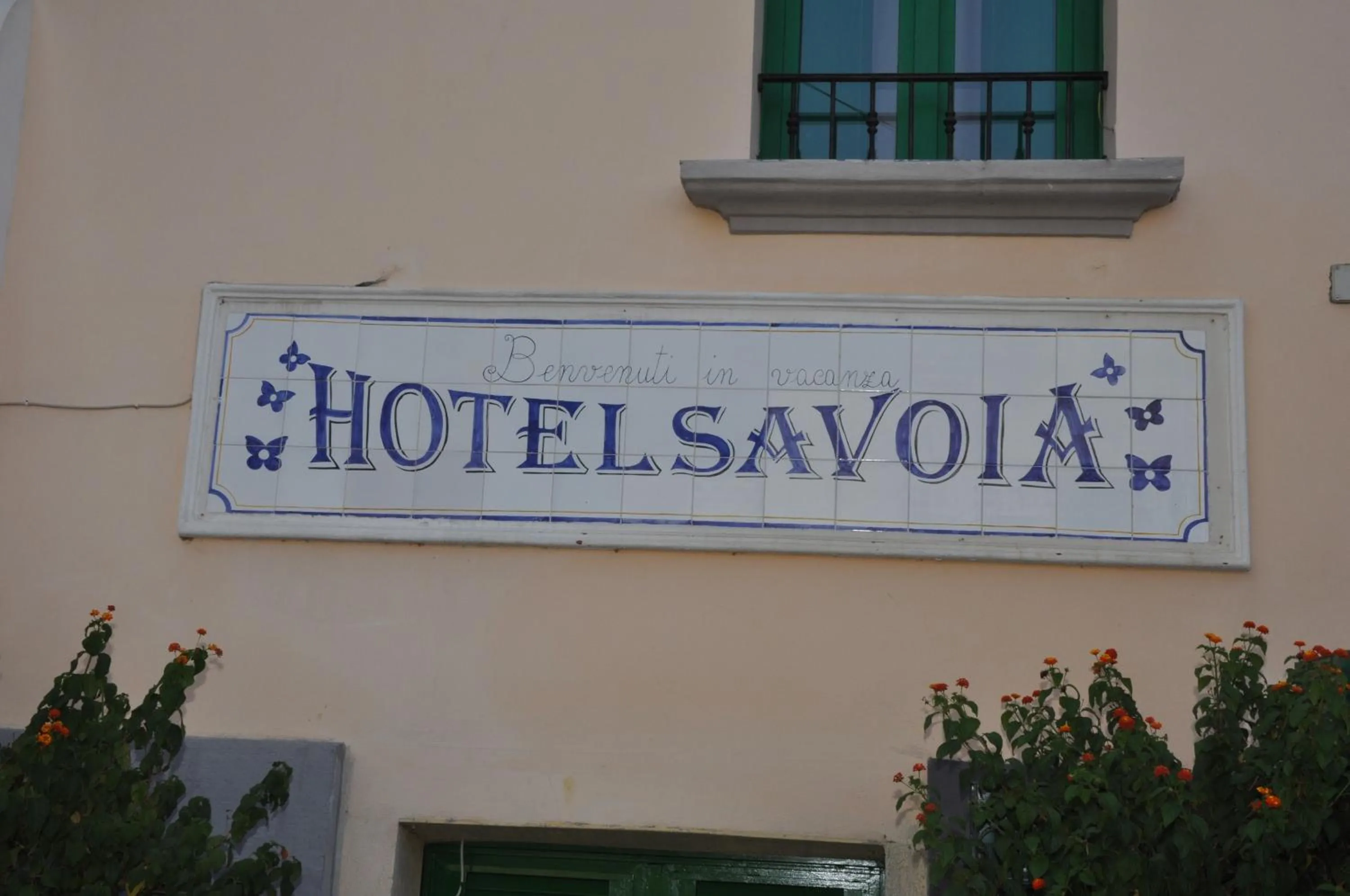 Facade/entrance in Hotel Savoia