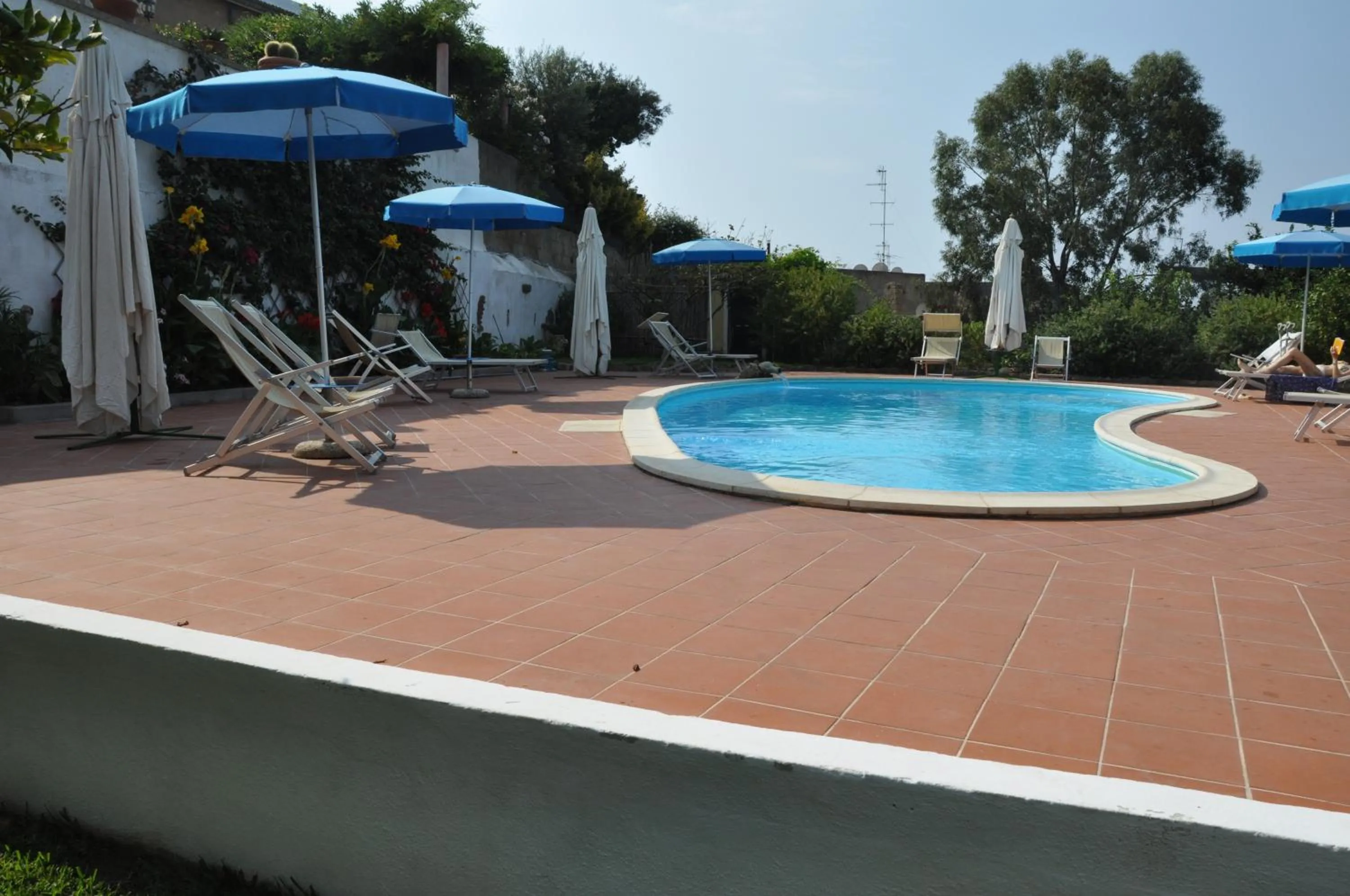 Swimming pool in Hotel Savoia