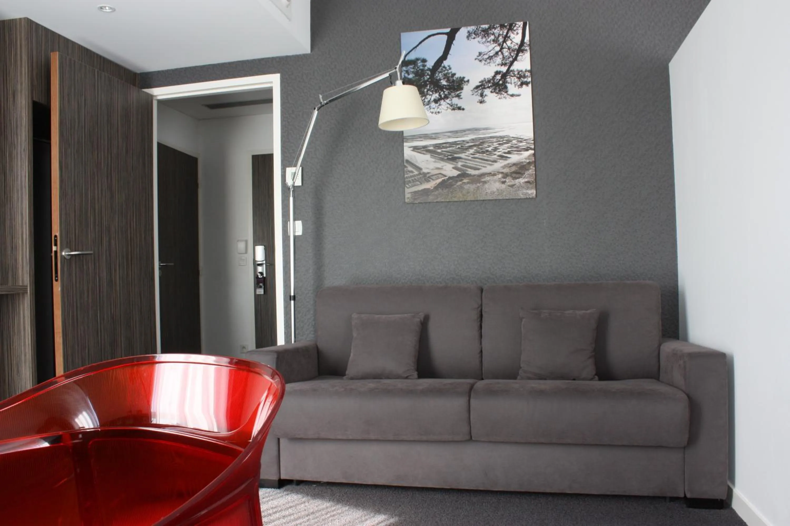 Bed in Mercure Saint Malo Balmoral