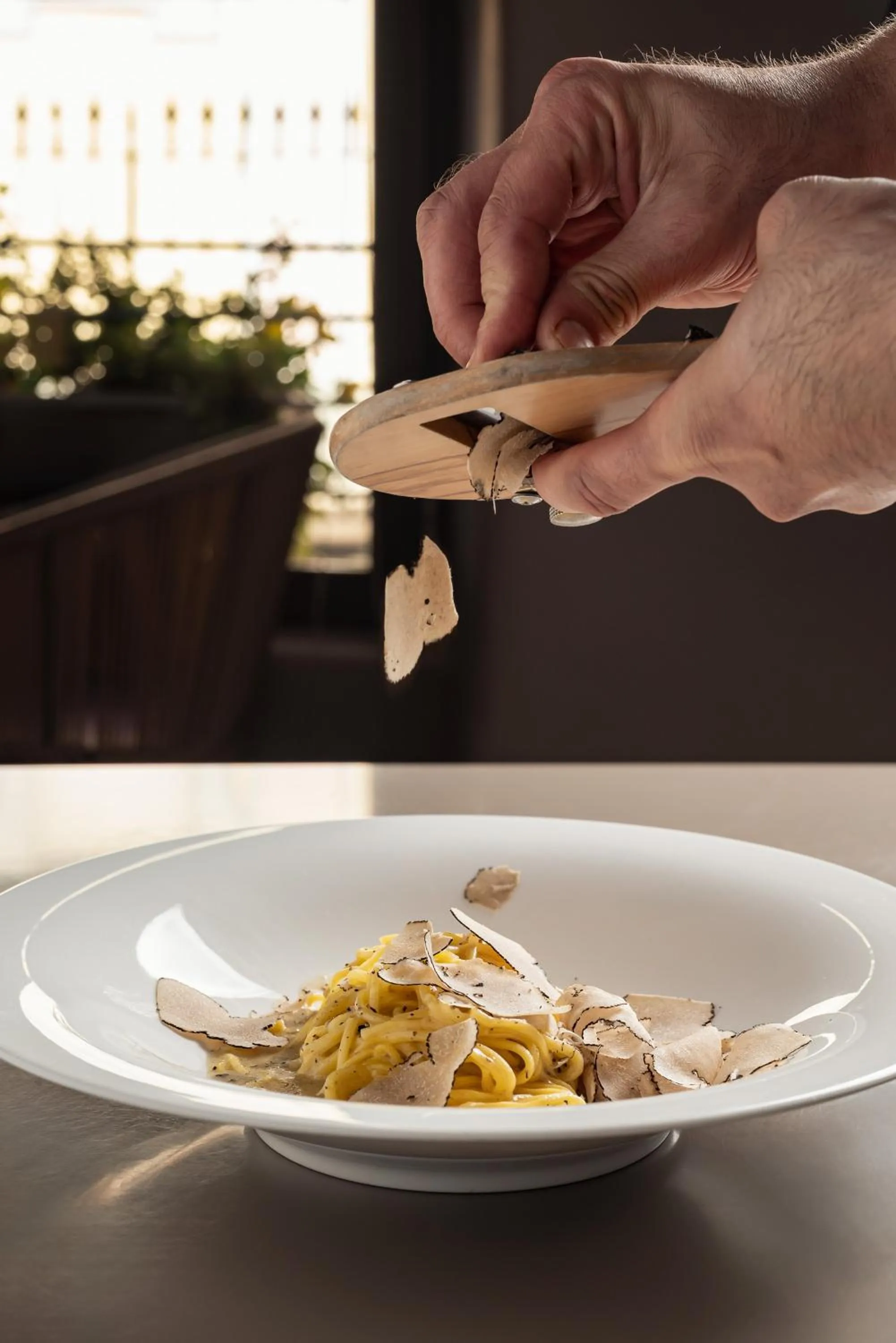 Restaurant/places to eat in Uve Rooms & Wine Bar