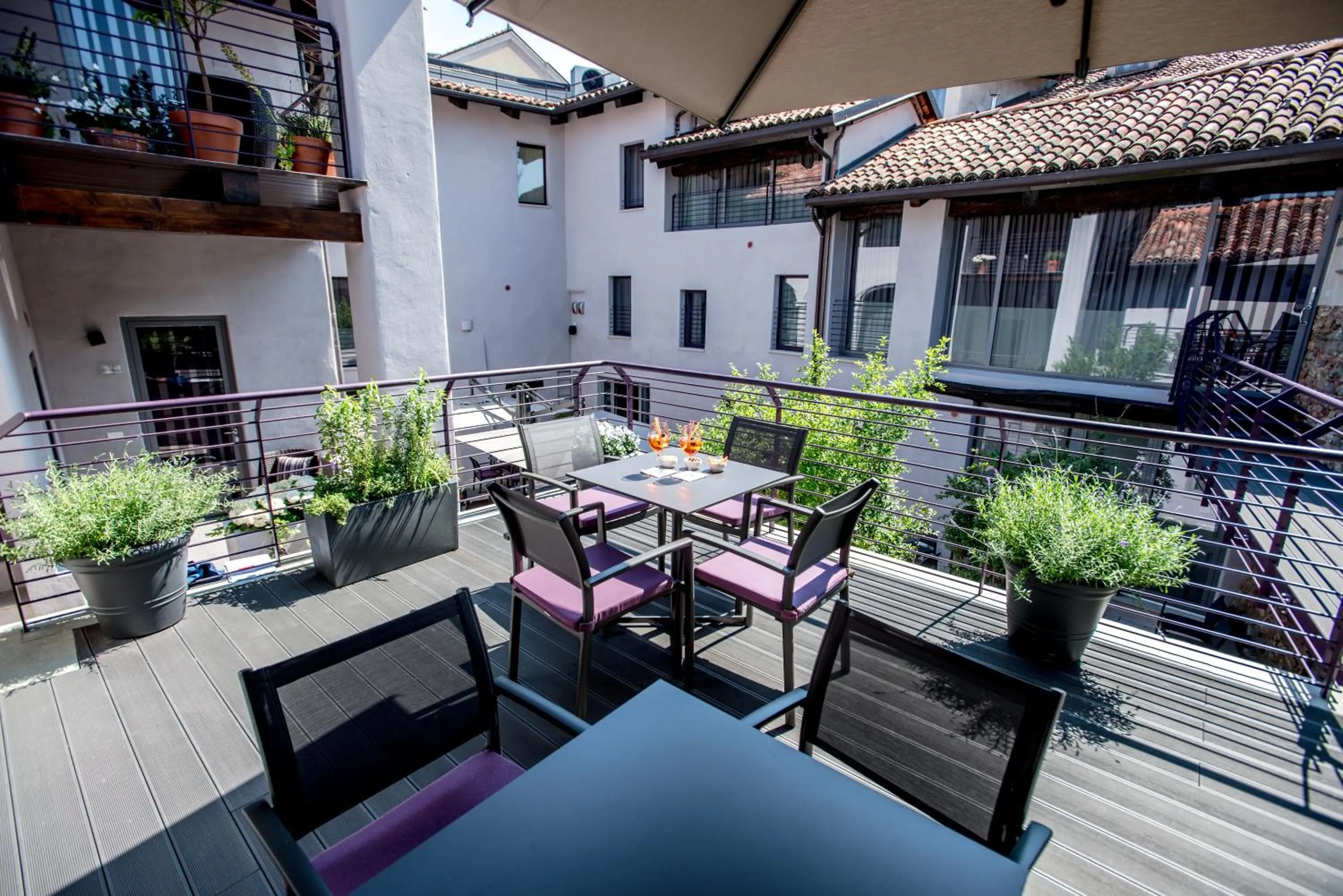 Balcony/Terrace in Uve Rooms & Wine Bar