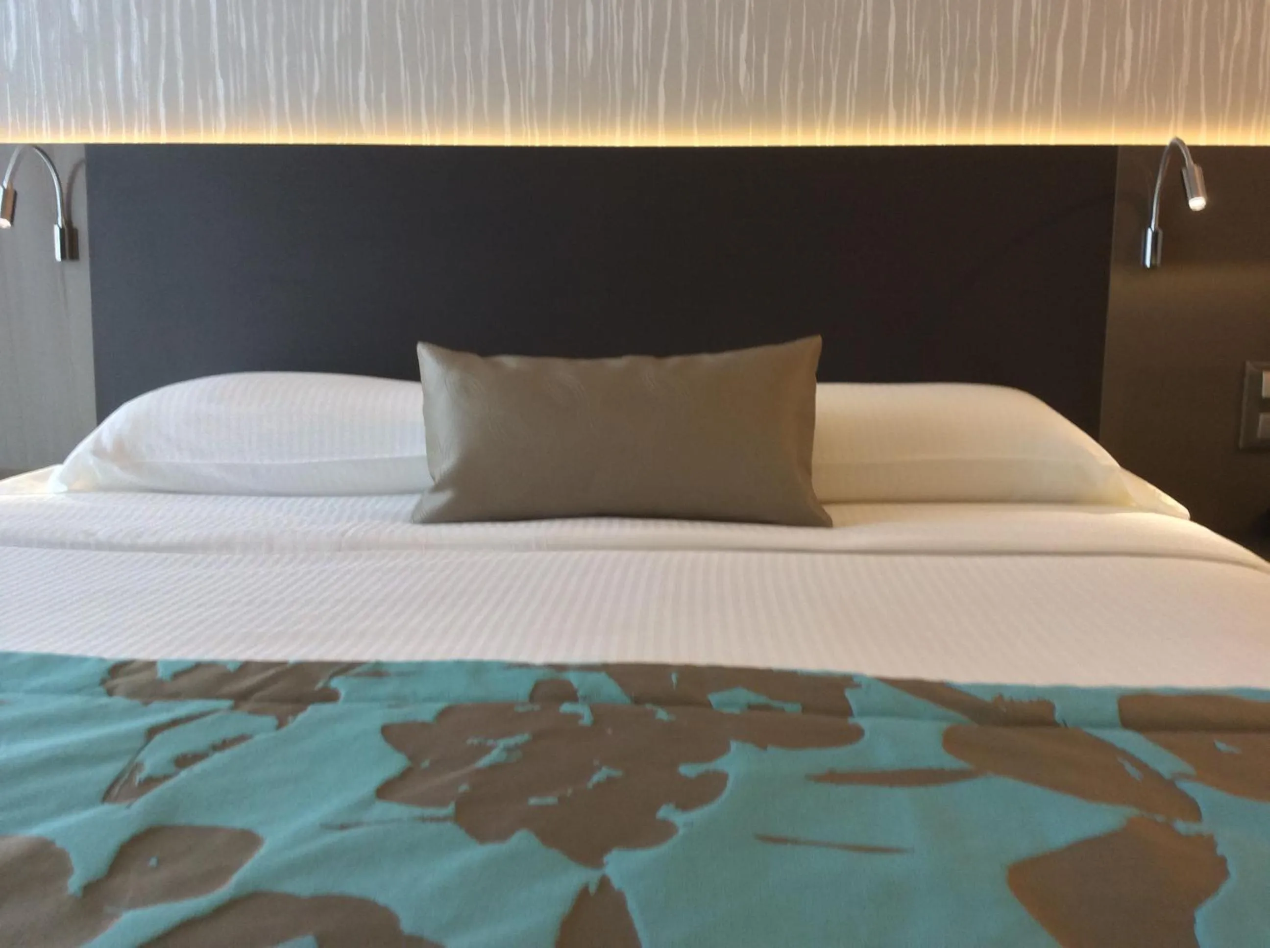 Decorative detail, Bed in Hotel Ariston & Apartments