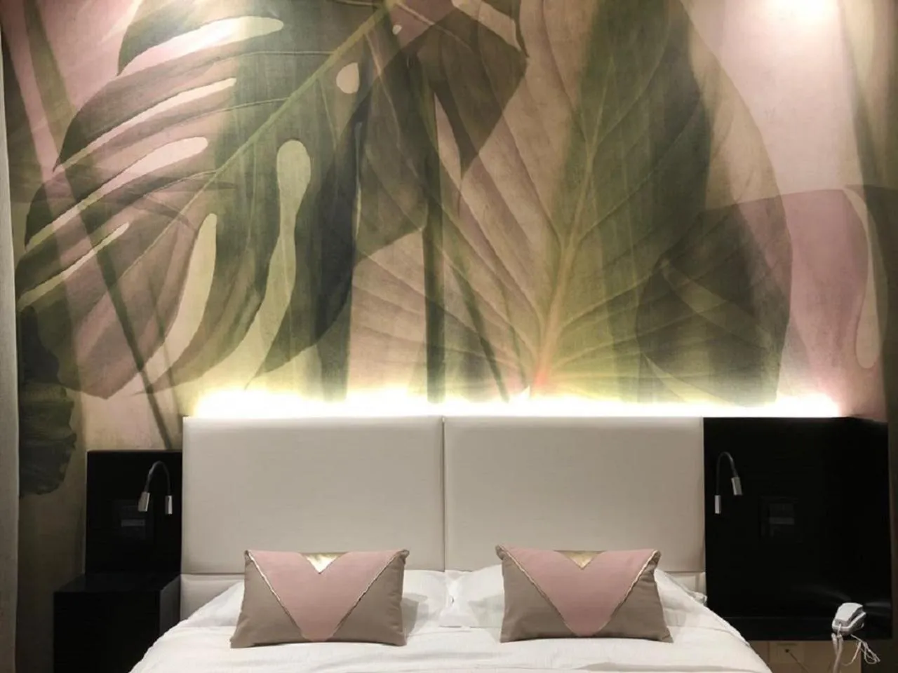 Bedroom, Bed in Hotel Ariston & Apartments