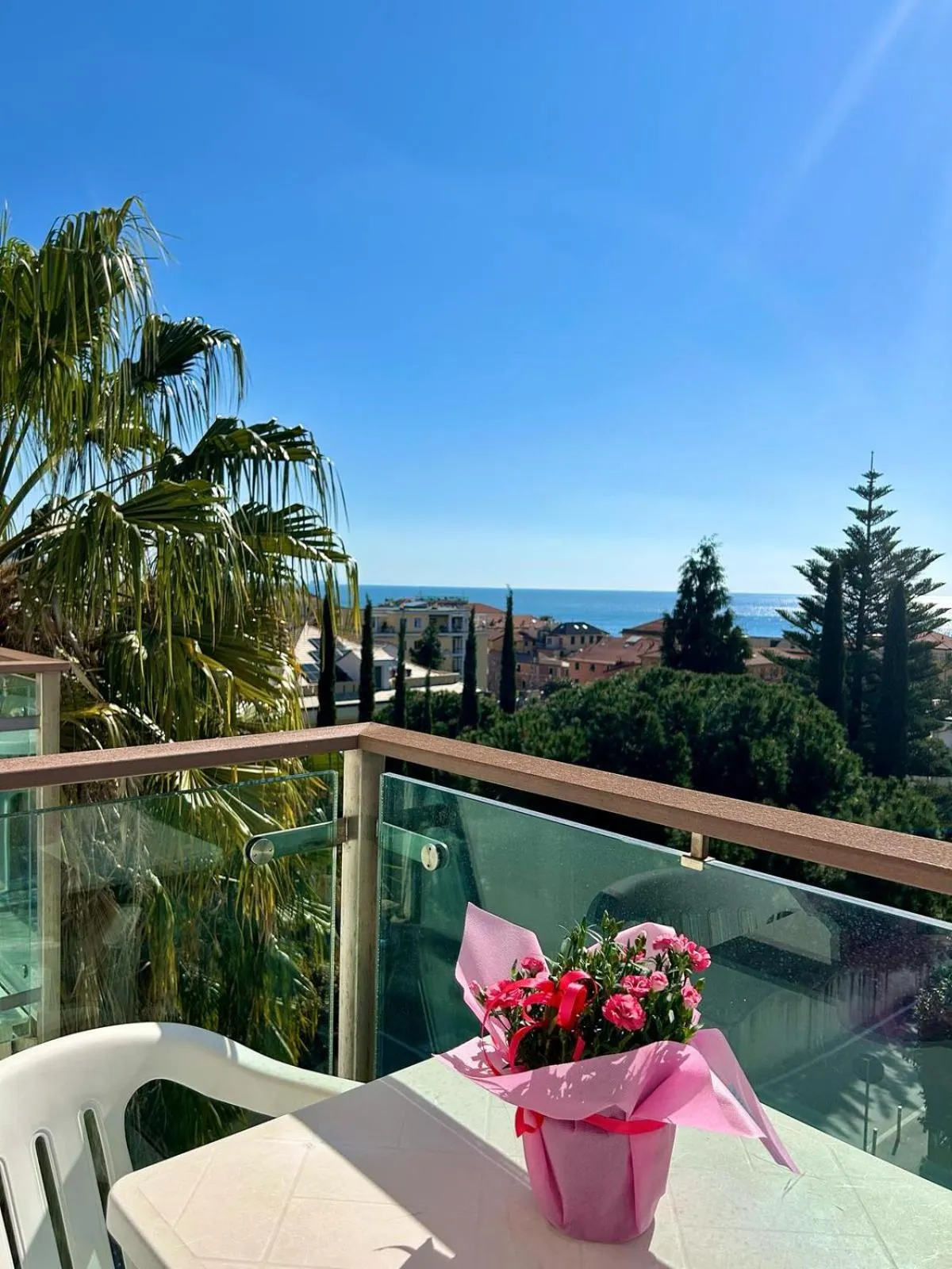 Spring in Hotel Ariston & Apartments