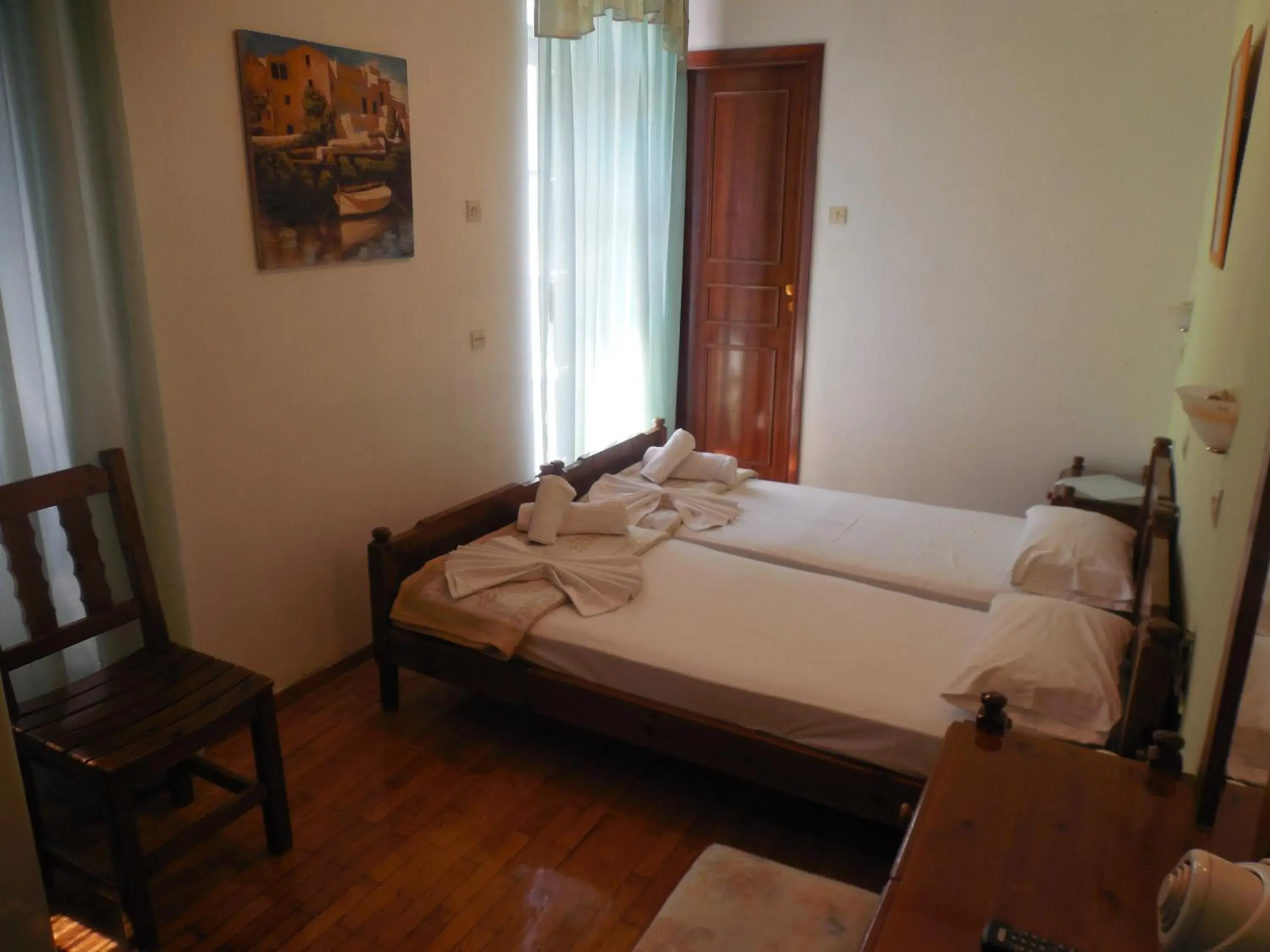 Adonis Rooms Adonis Rooms