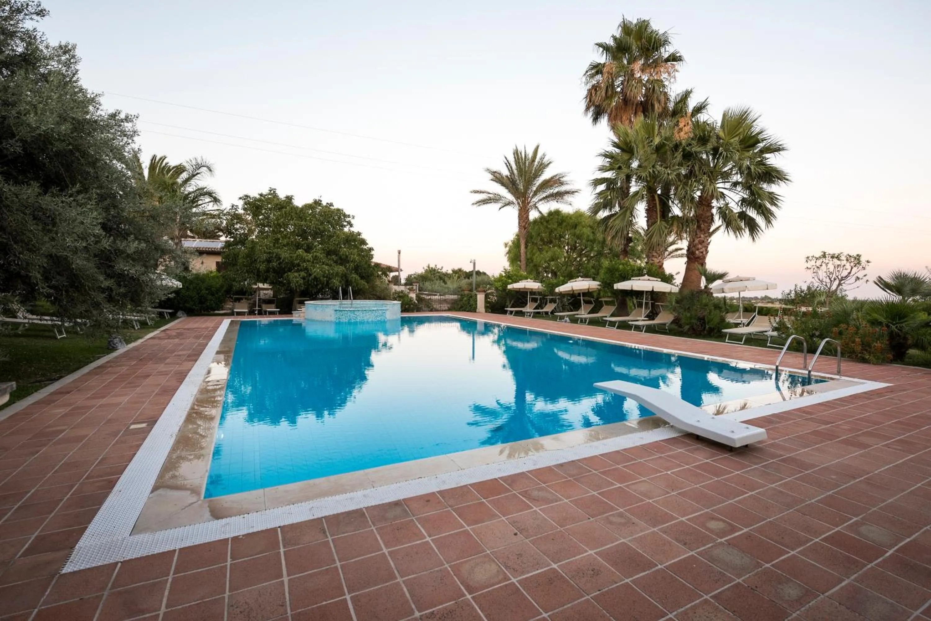 Swimming pool in Agriturismo Il Granaio Hotel & SPA