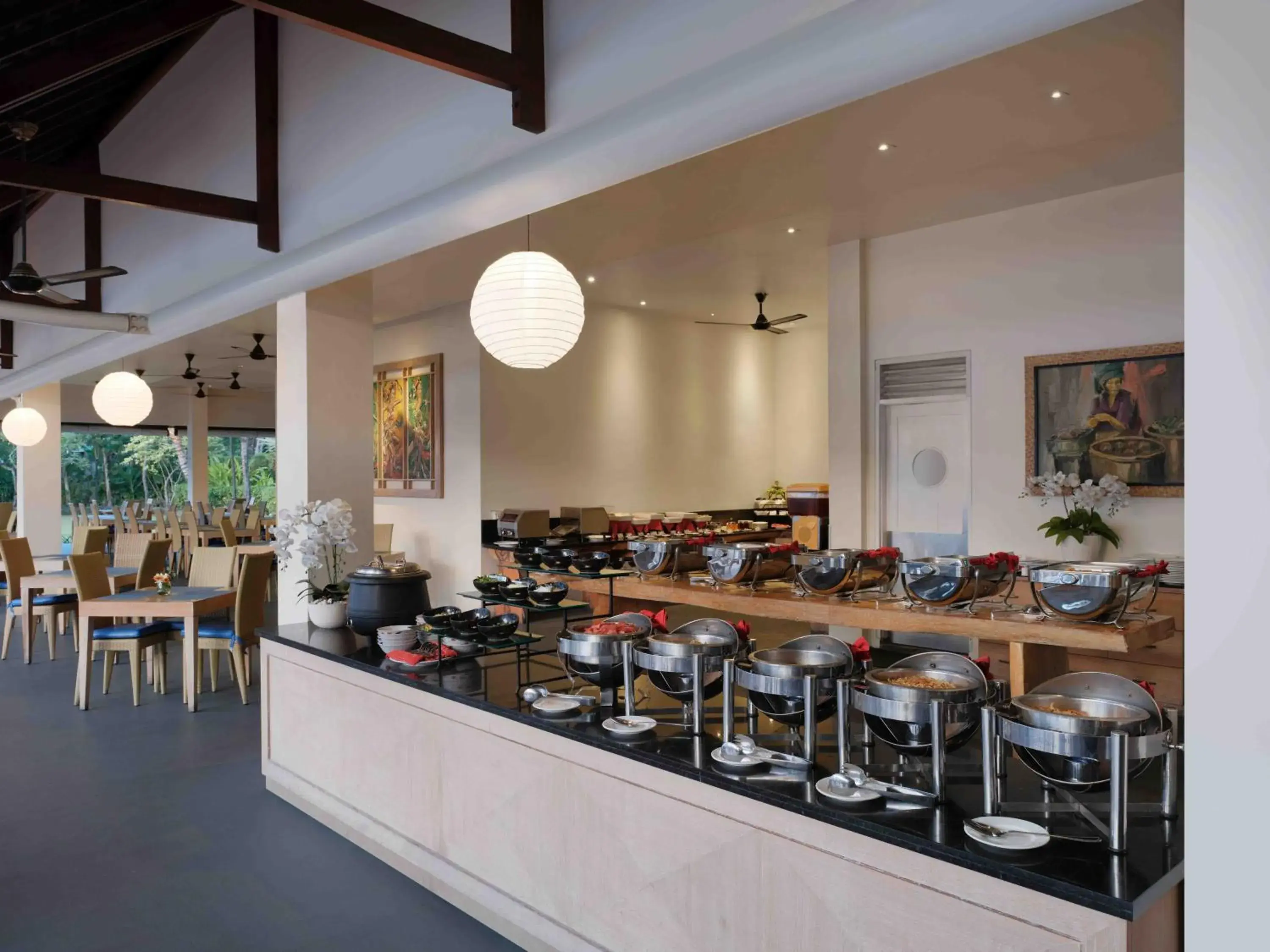 Restaurant/places to eat in Blu-Zea Resort by Double-Six Restaurant/places to eat in Blu-Zea Resort by Double-Six