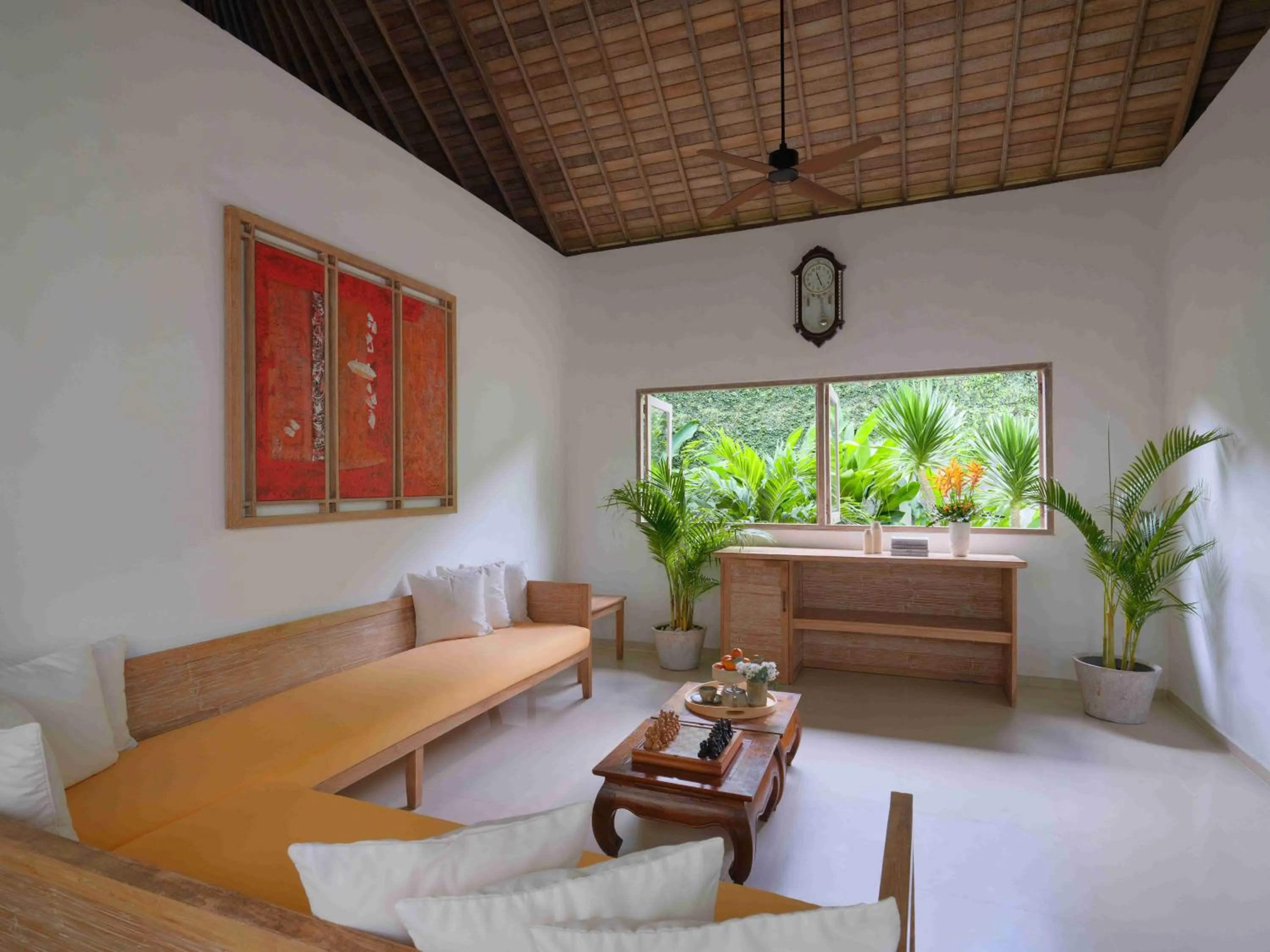 locker in Blu-Zea Resort by Double-Six