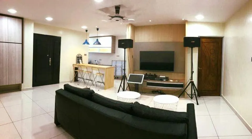 Pulau Ketam D'island beds&cafe