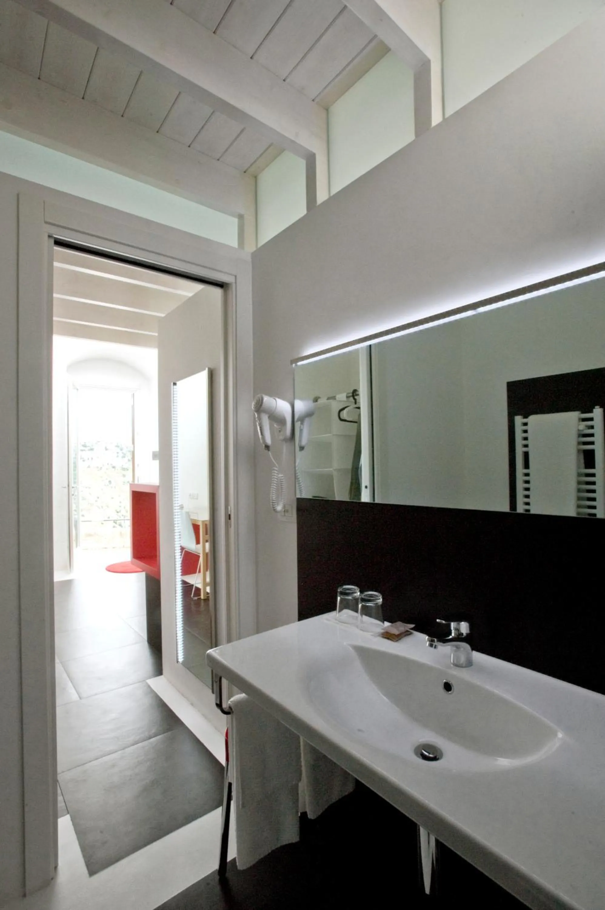 Bathroom in Basiliani Hotel