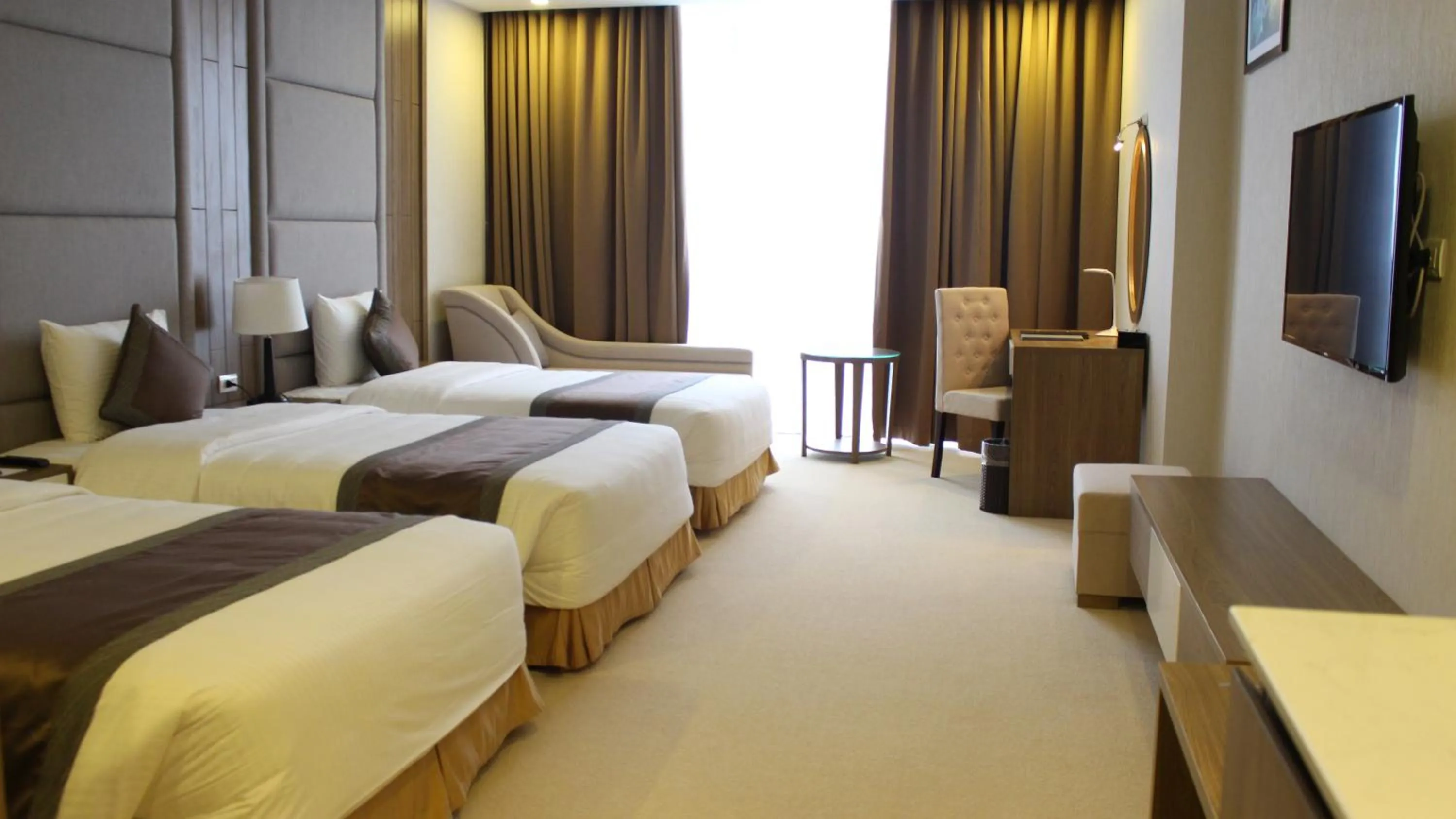 TV and multimedia, Bed in Muong Thanh Luxury Ha Nam
