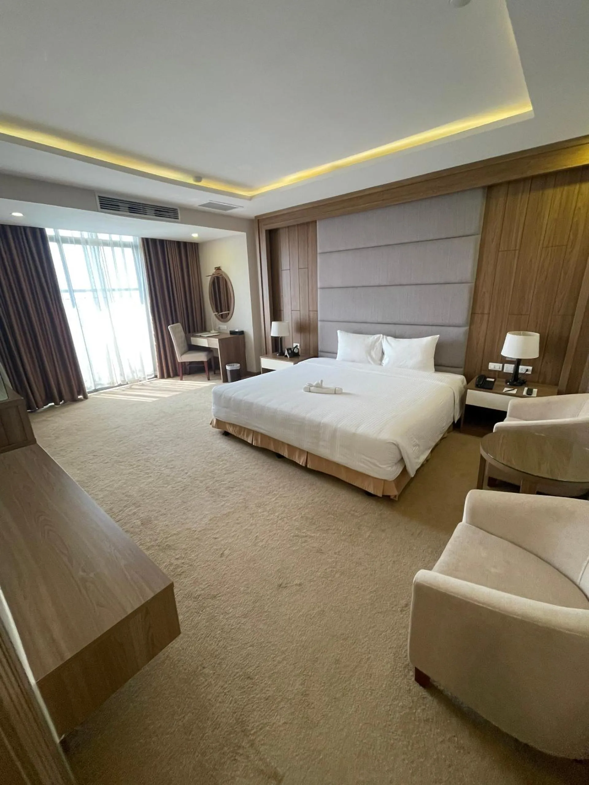 Seating area, Bed in Muong Thanh Luxury Ha Nam