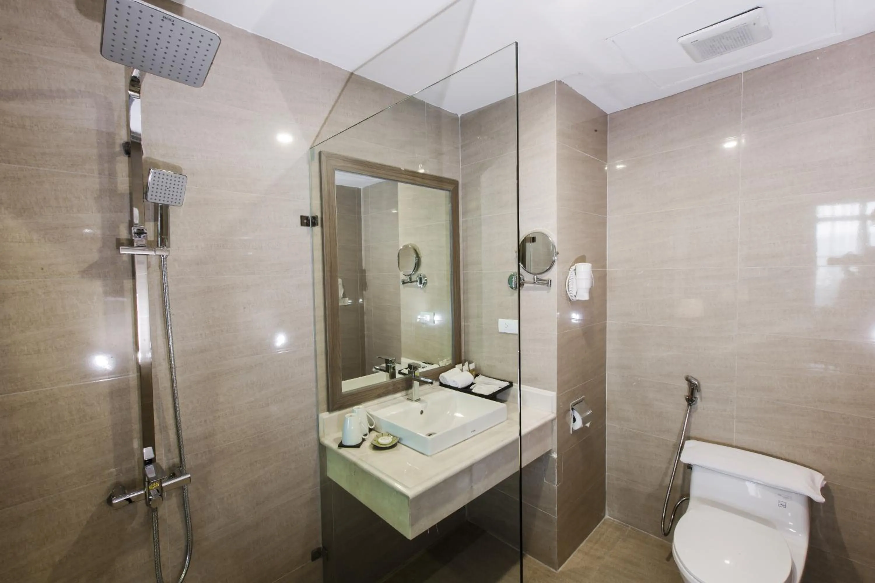 Bathroom in Muong Thanh Luxury Ha Nam