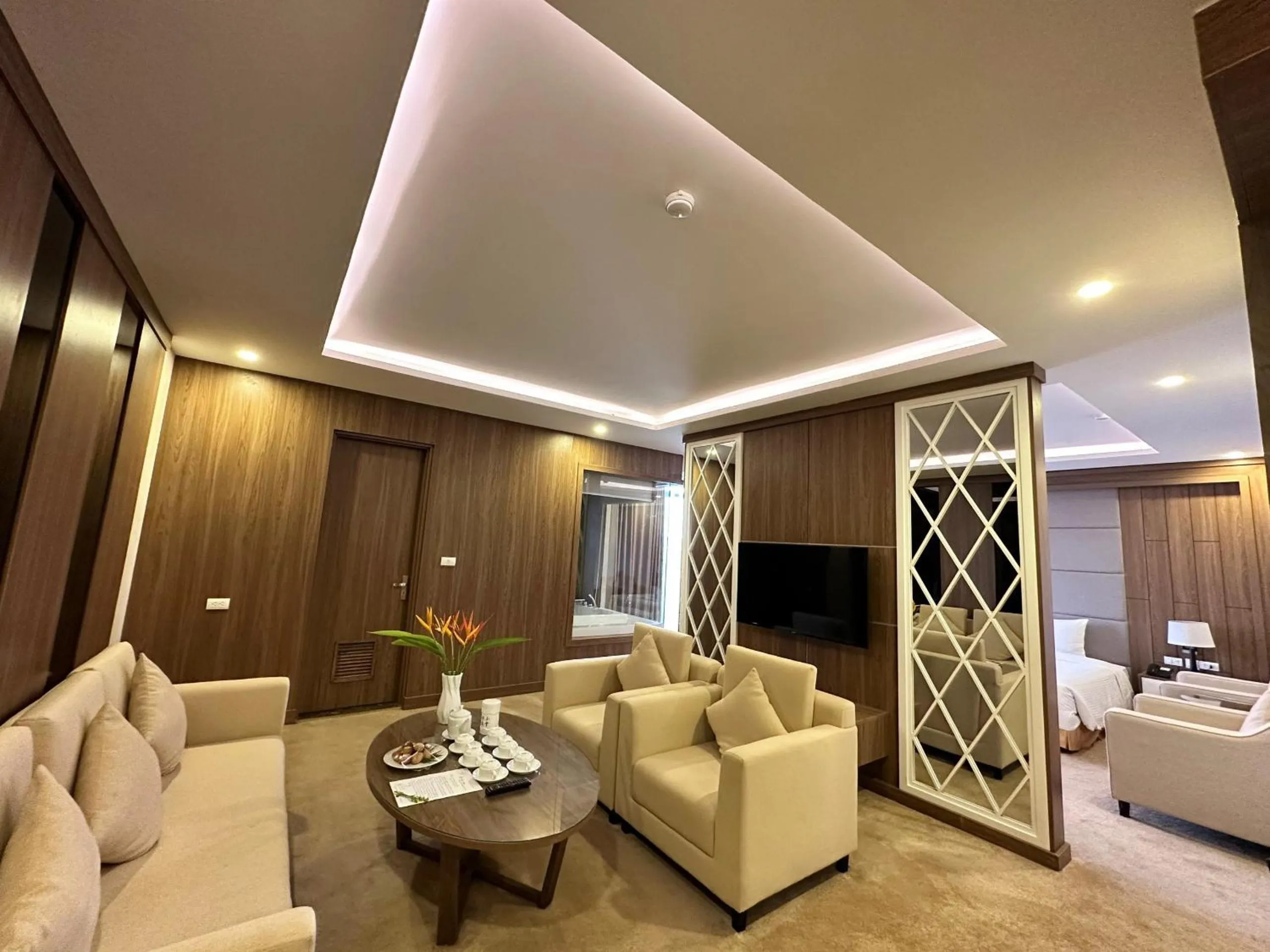 Communal lounge/ TV room in Muong Thanh Luxury Ha Nam