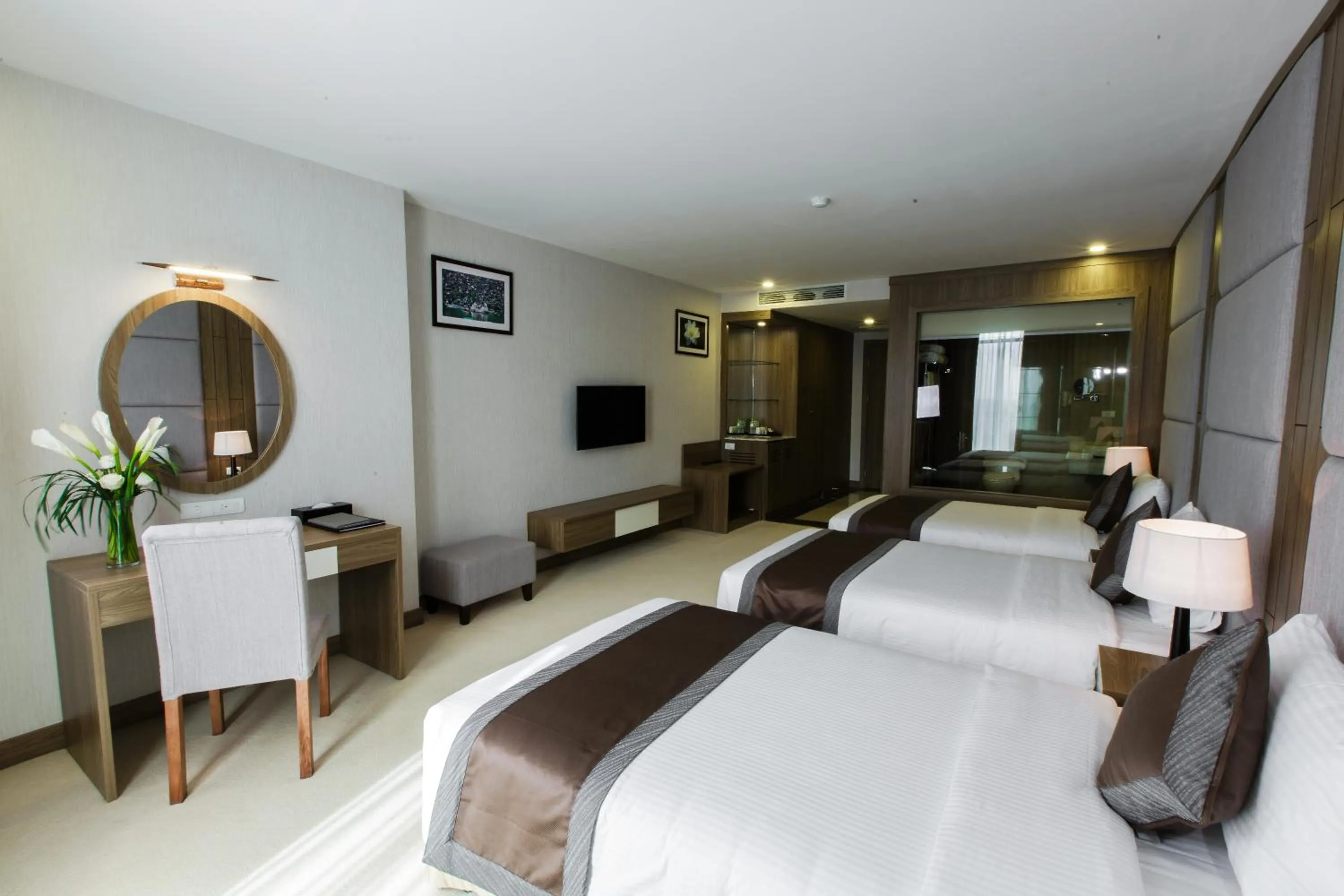 Photo of the whole room, Bed in Muong Thanh Luxury Ha Nam