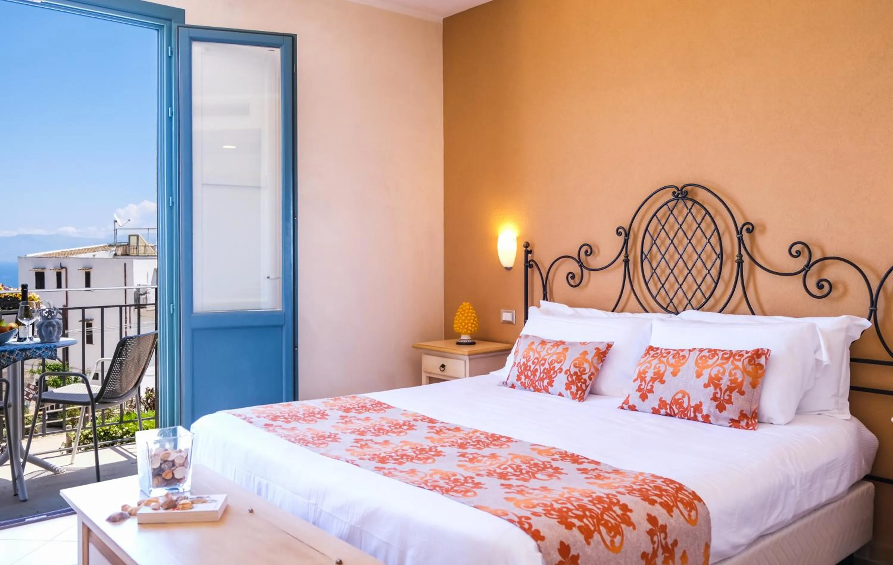 Bed in Hotel Baglio Di Scopello