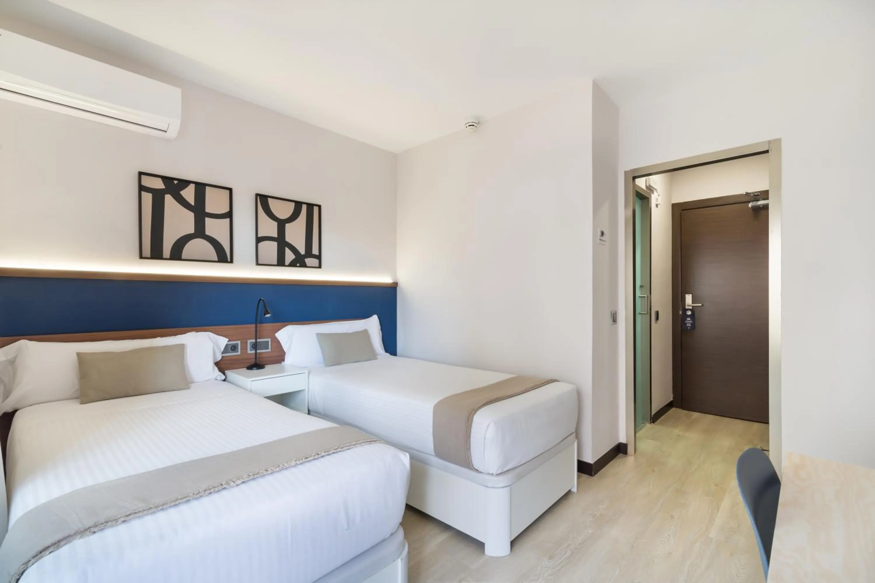 Bed in Roisa Hostal Boutique