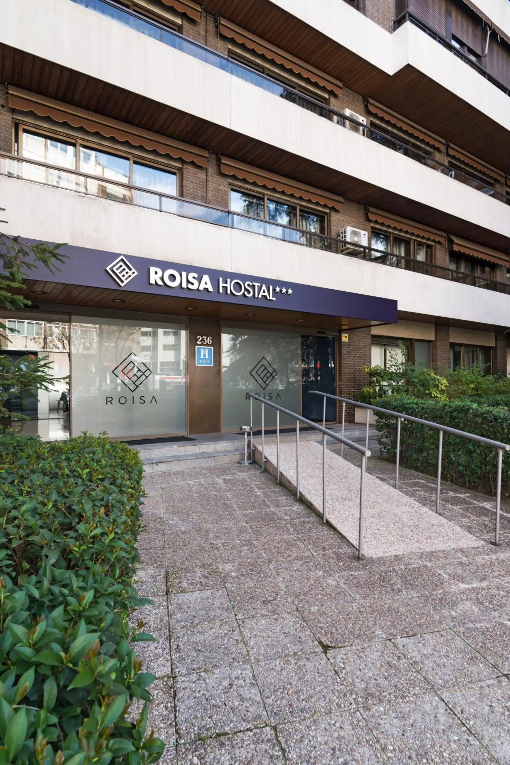 Facade/entrance in Roisa Hostal Boutique