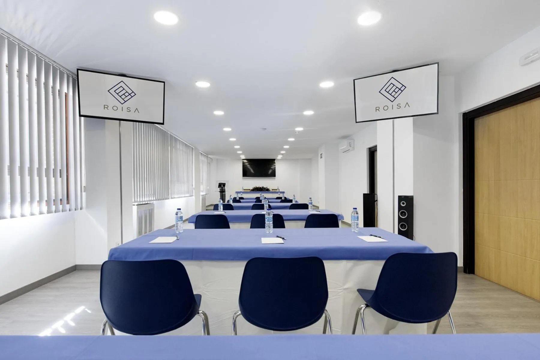 Business facilities in Roisa Hostal Boutique