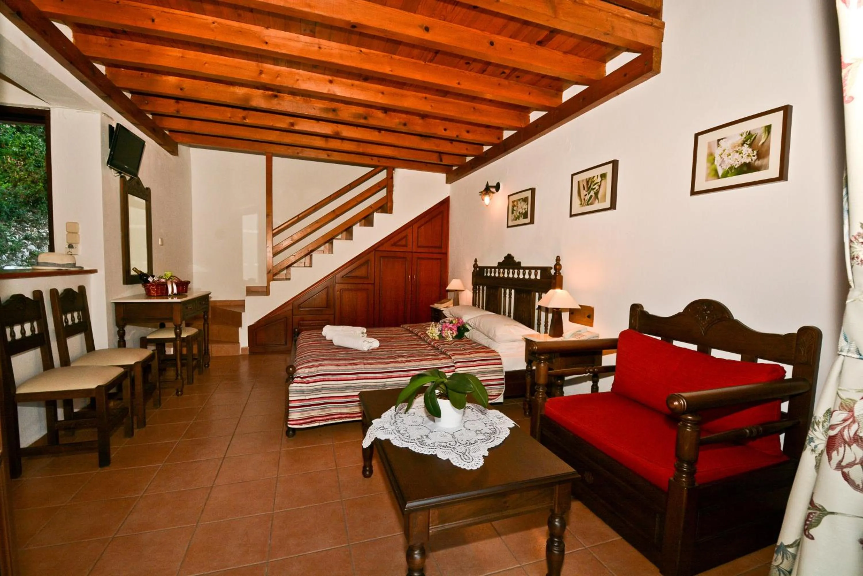 Photo of the whole room in Hovolo Hotel Apartments