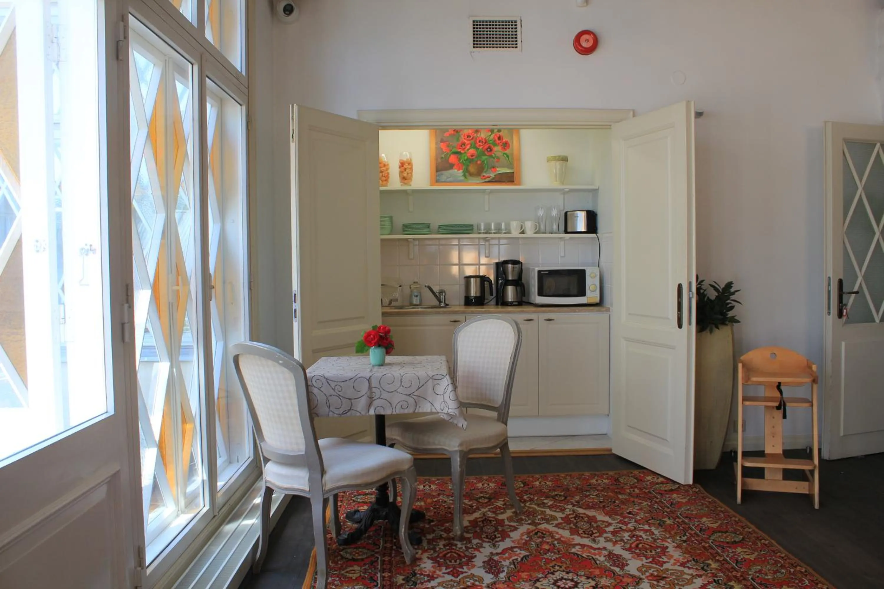 Kitchen or kitchenette in Taanilinna Hotell